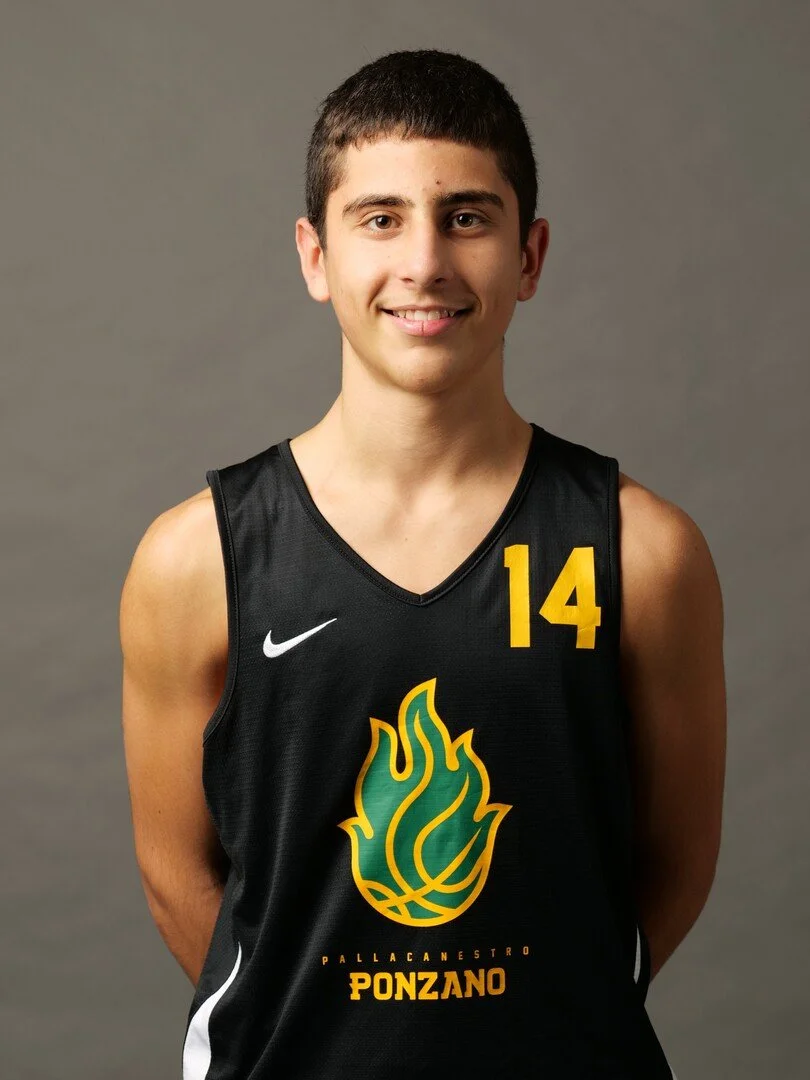 Giocatore di basket under 17 maschile della pallacanestro ponzano