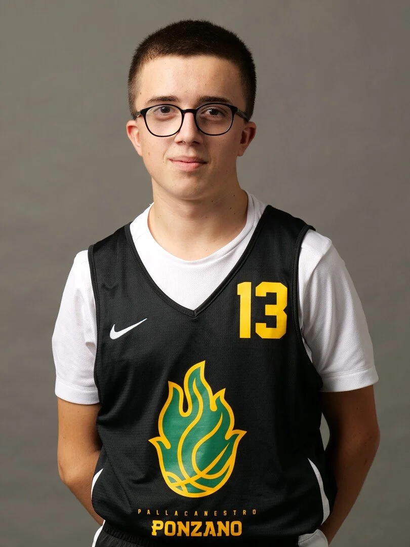 Giocatore di basket under 17 maschile della pallacanestro ponzano