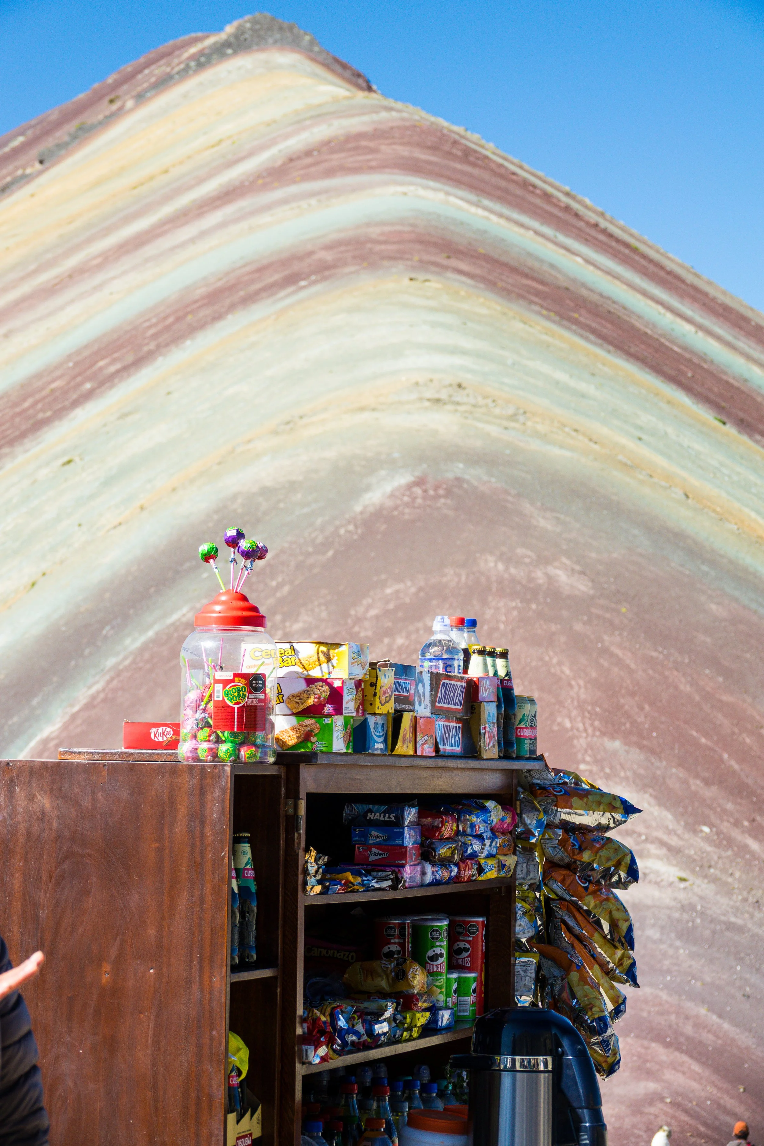 Is the Rainbow Mountain Hike Worth It? 🇵🇪 A Complete Vinicunca Travel Guide from Cusco