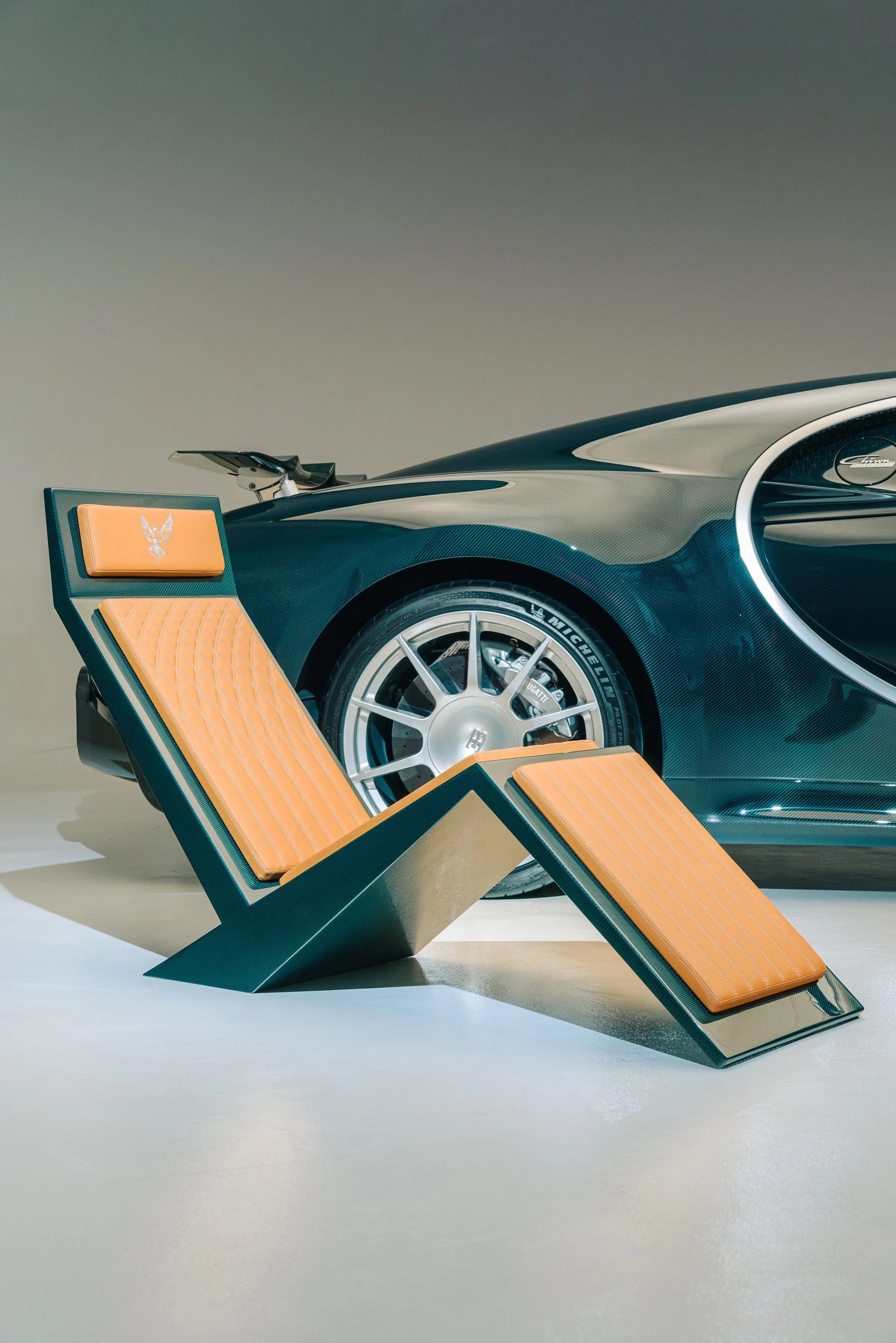 VIEW FULL MAMOLA GUEPIER 1 OF 1 GALLERY