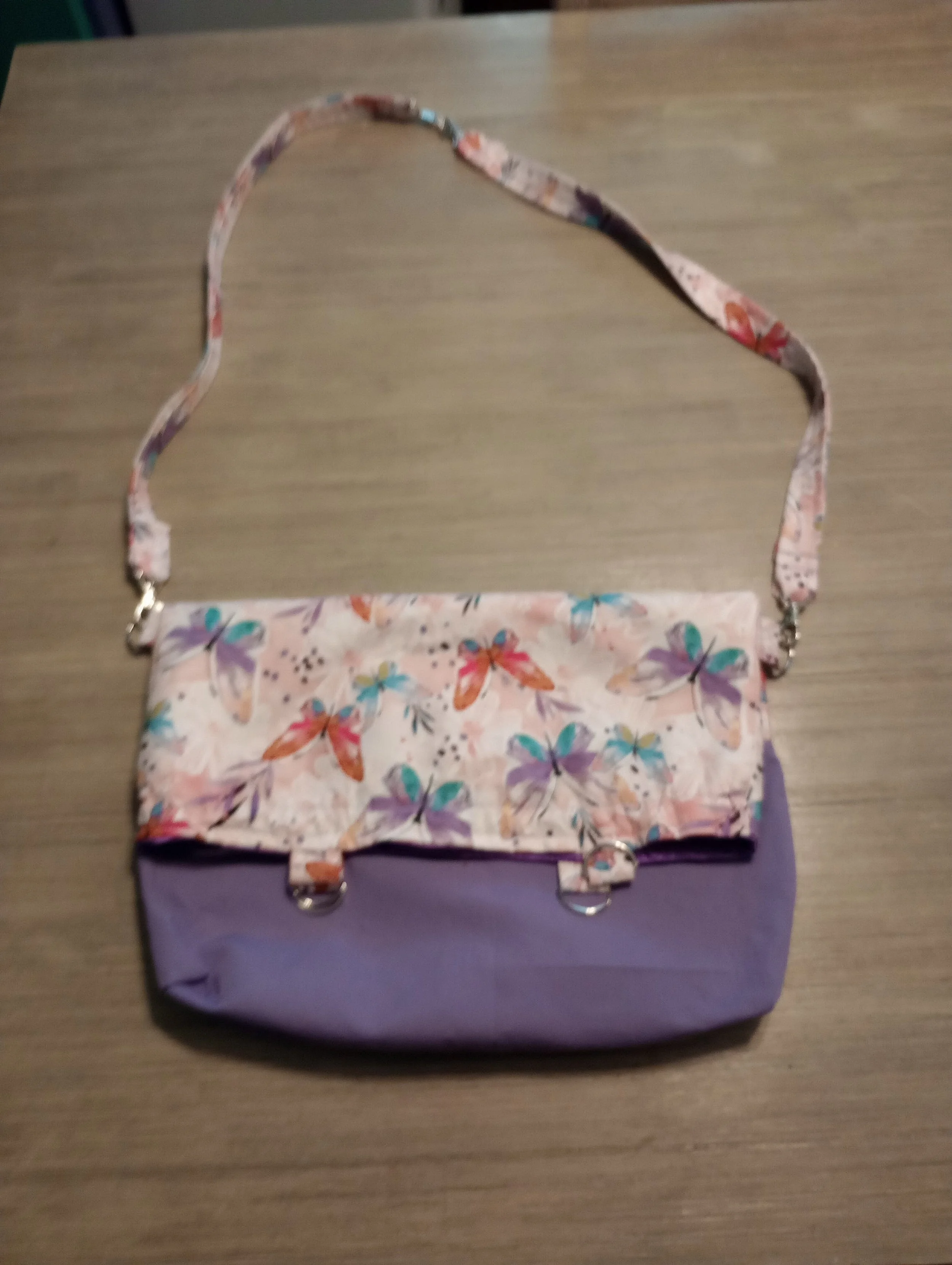 Crossbody purse version
