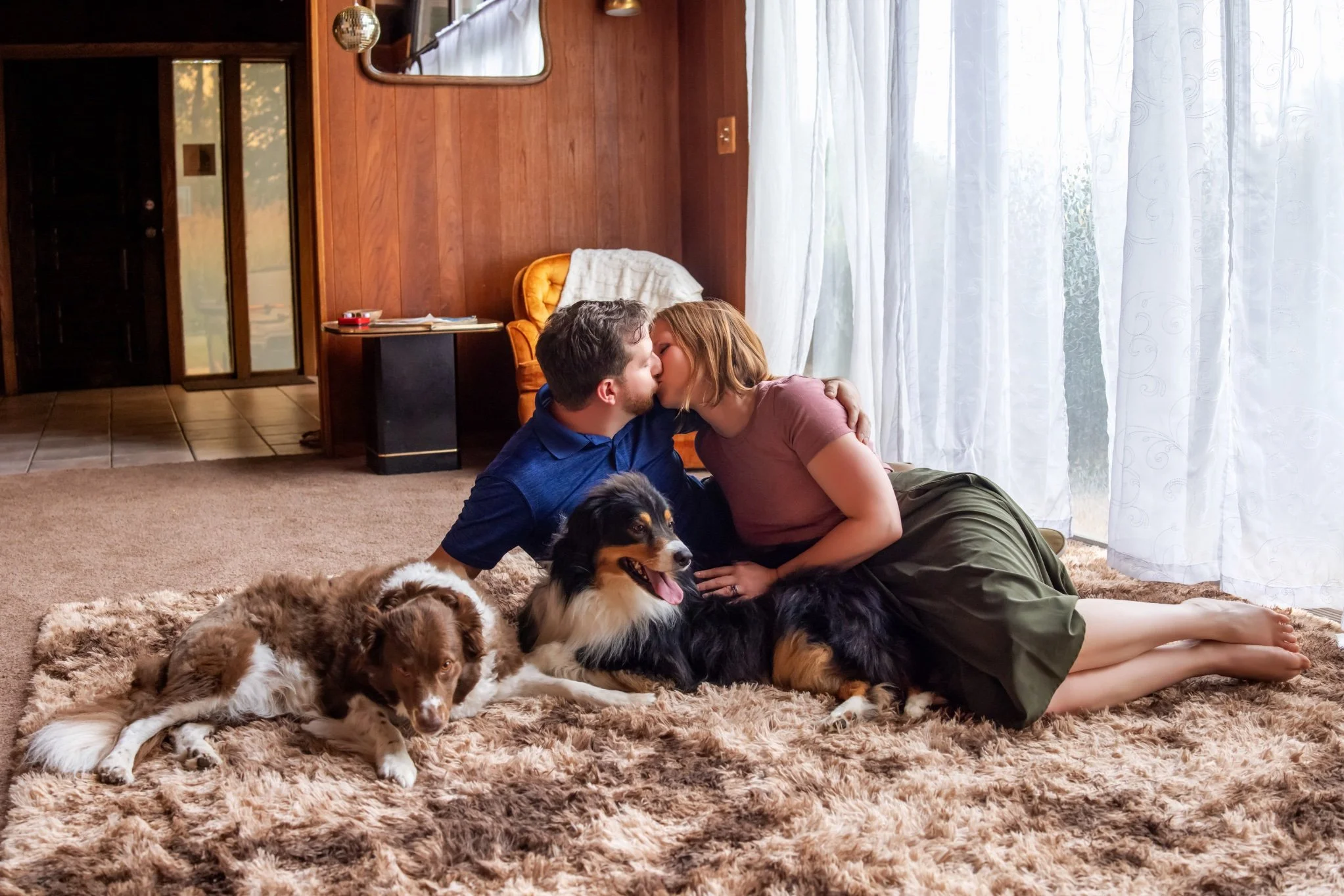 08-couple-dogs-rug.jpg