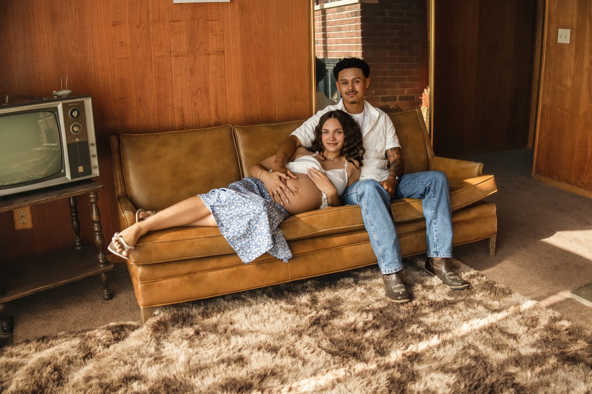 13-maternity-couch.jpg