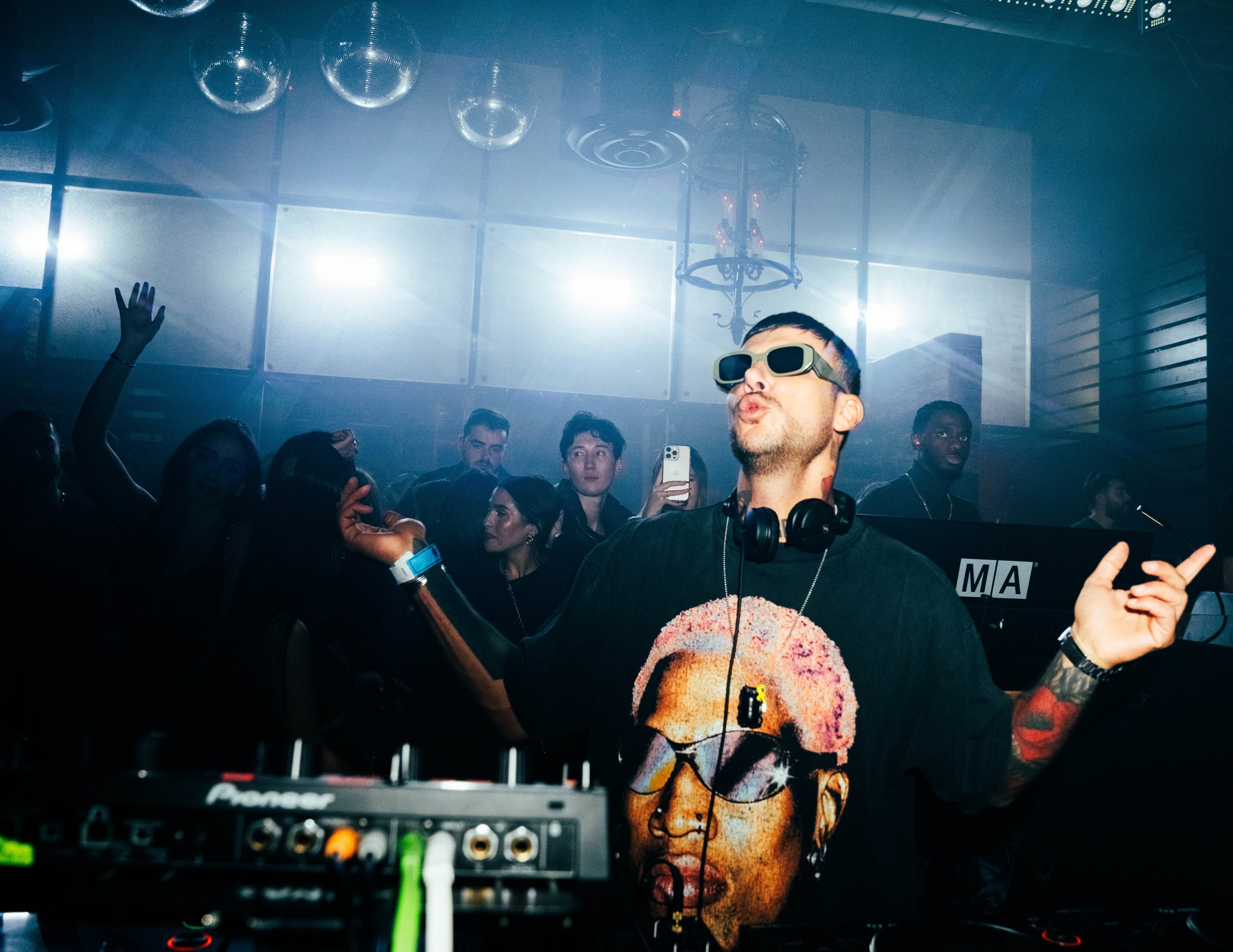 joezi_sound_1220-5.jpg