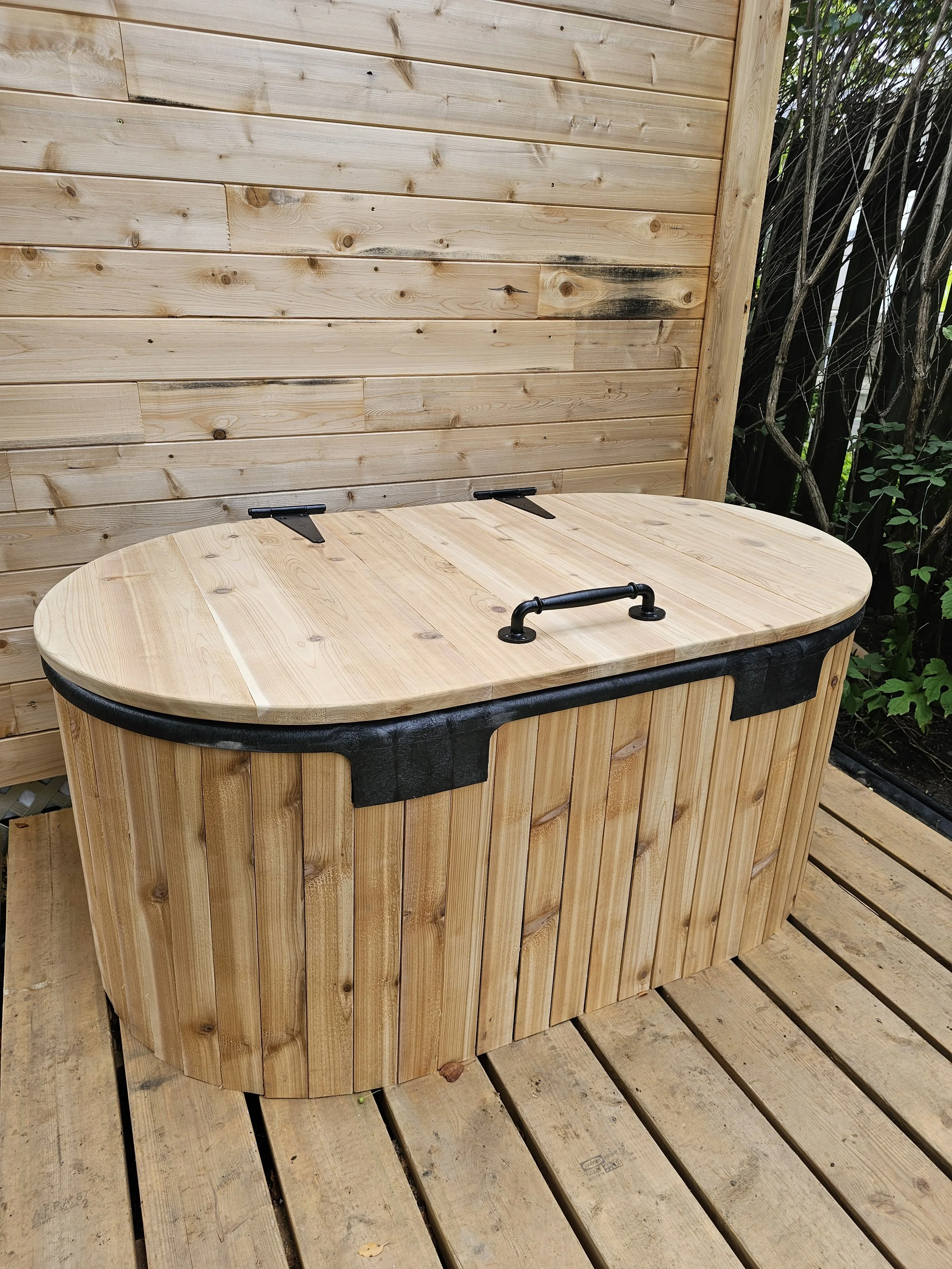 CEDAR COLD TUBS