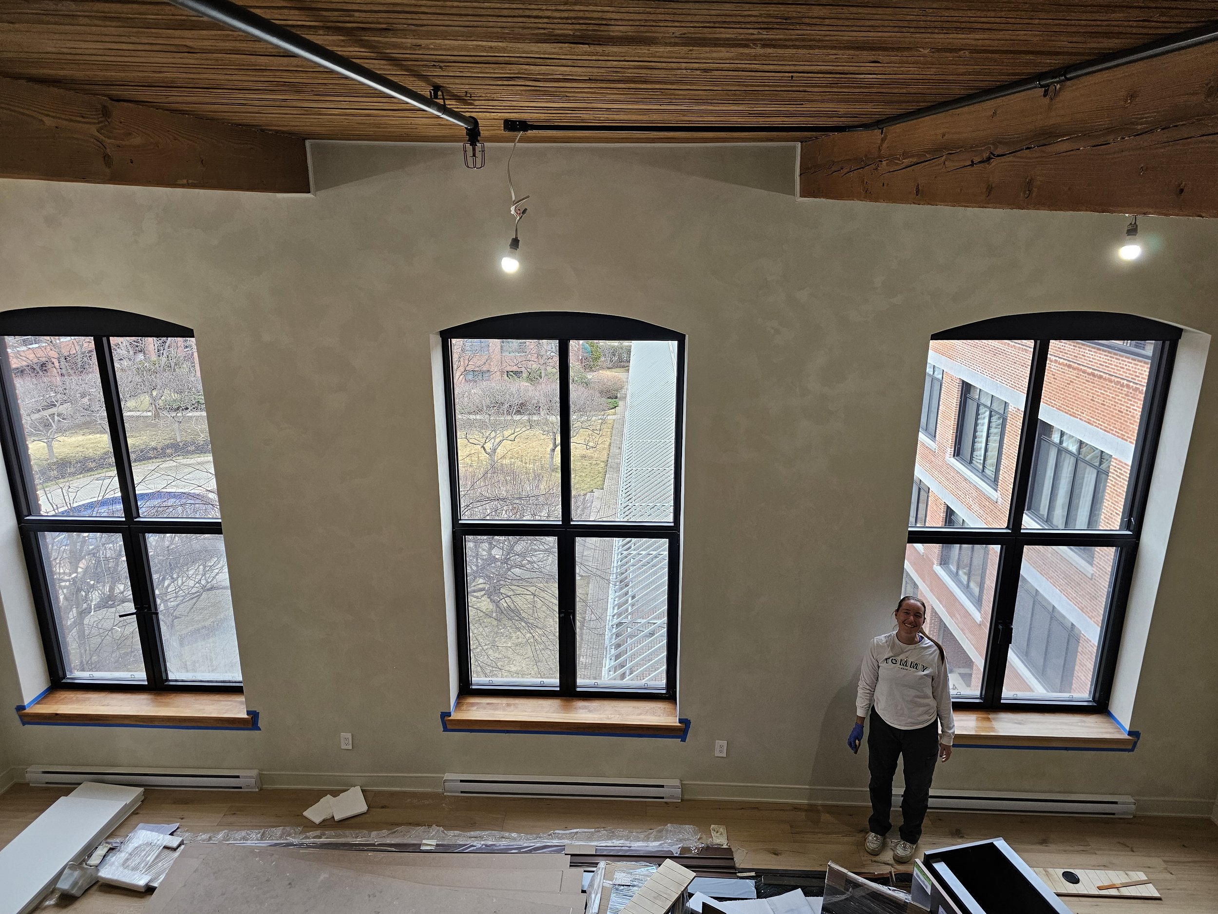 INTERIOR & EXTERIOR PAINTING & STAINING