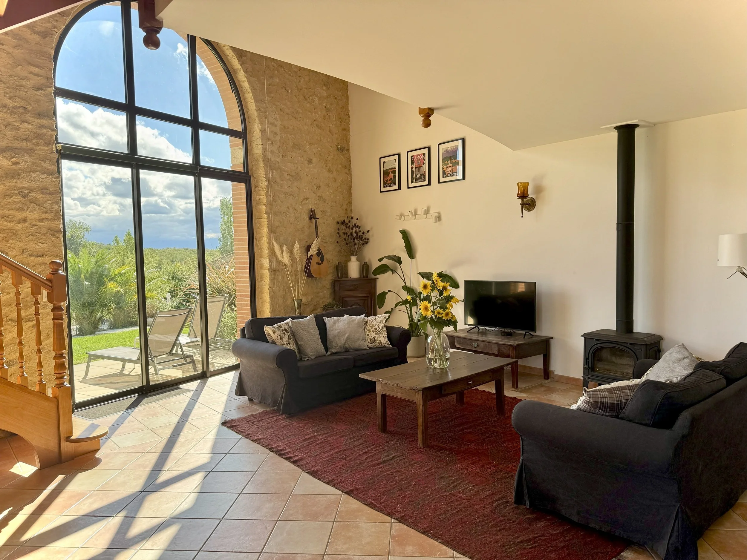 Loustal Beau downstairs area