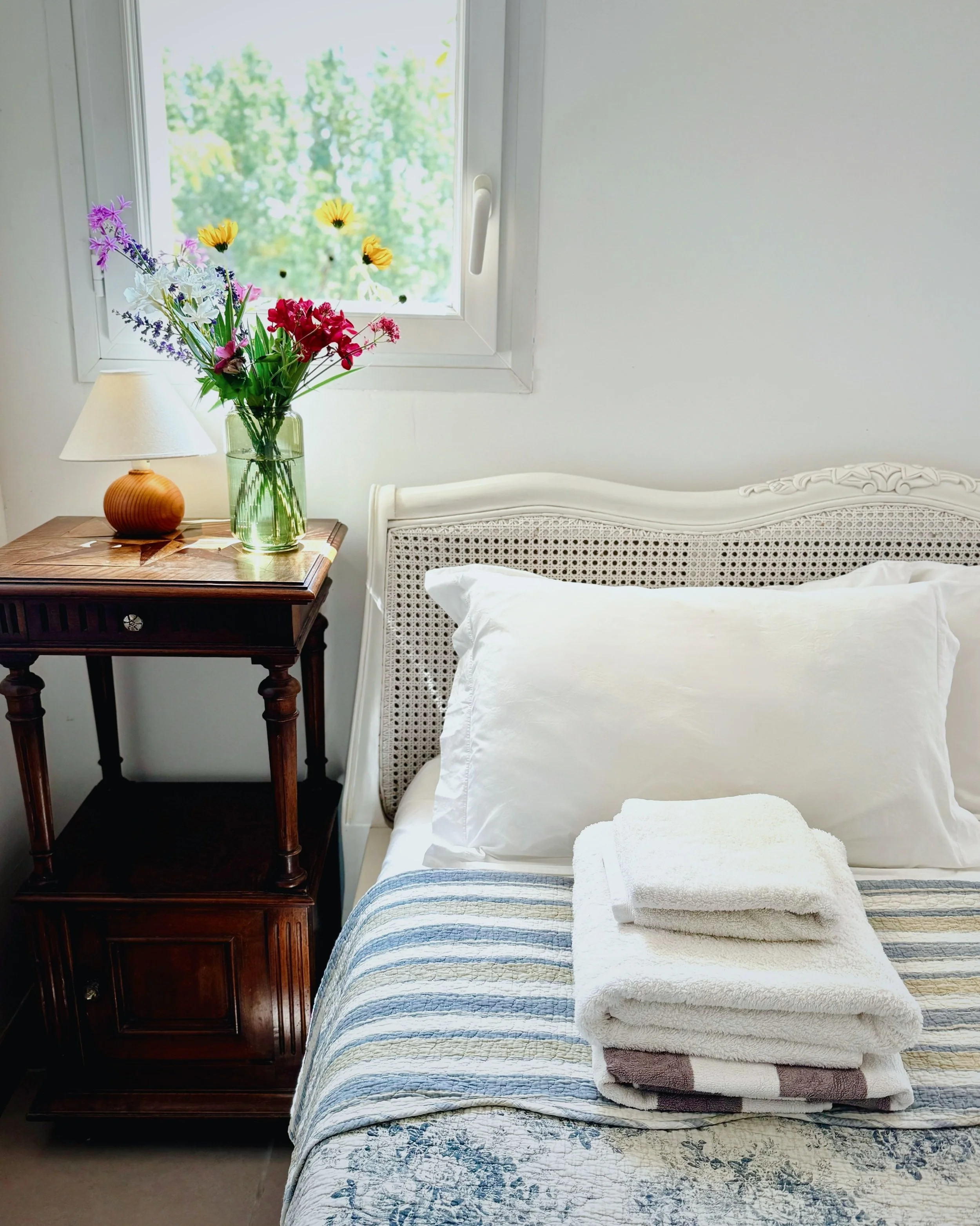 L'Ostalet double bed