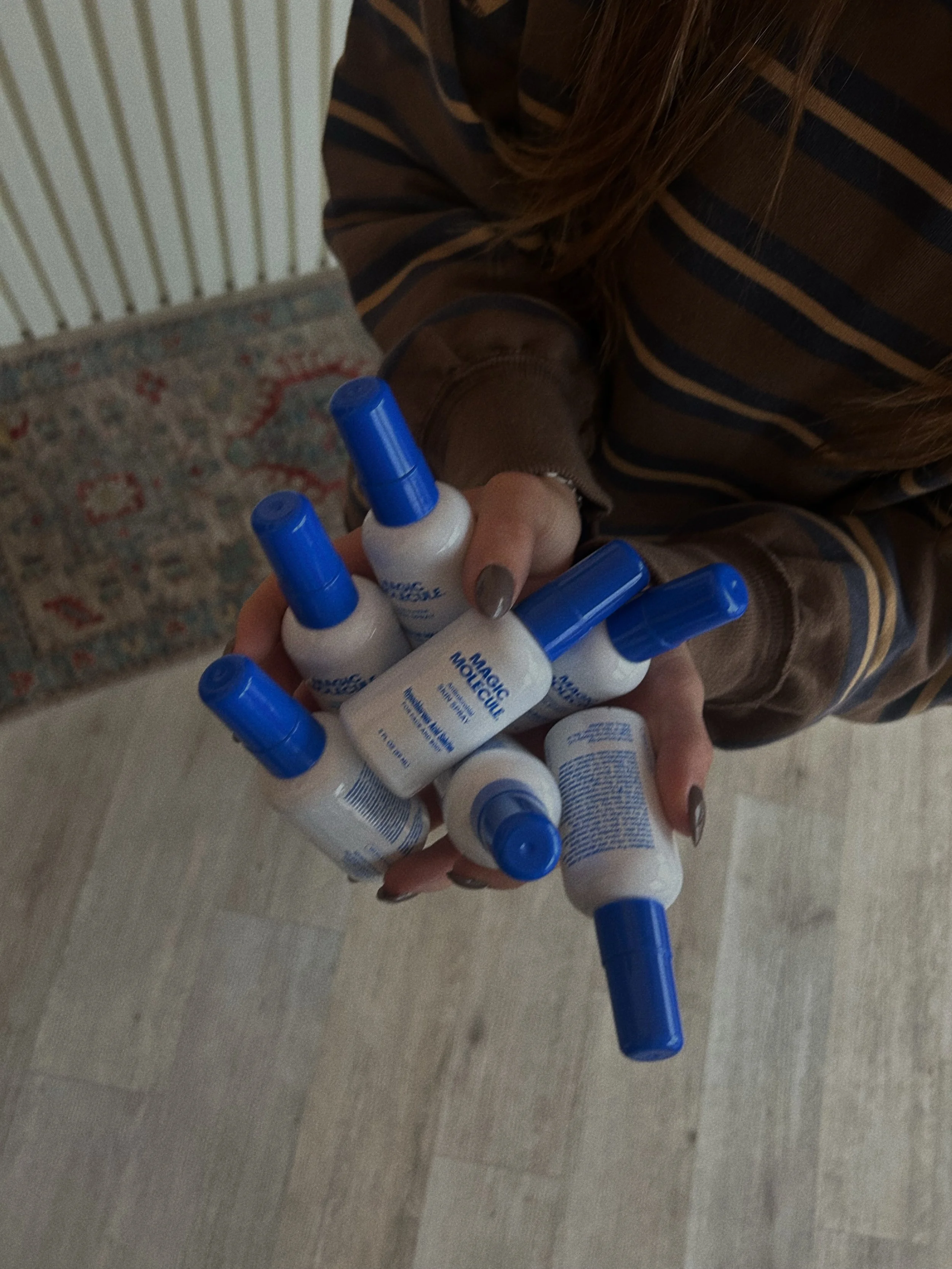 Just added @magicmoleculeinc to the shop ✨

Why we love it&mdash;
* it&rsquo;s a hypochlorous acid, which helps fight bacteria &amp; reduce inflammation
* accelerates healing for minor cuts &amp; blisters 
* helps soothe symptoms associated with ecze
