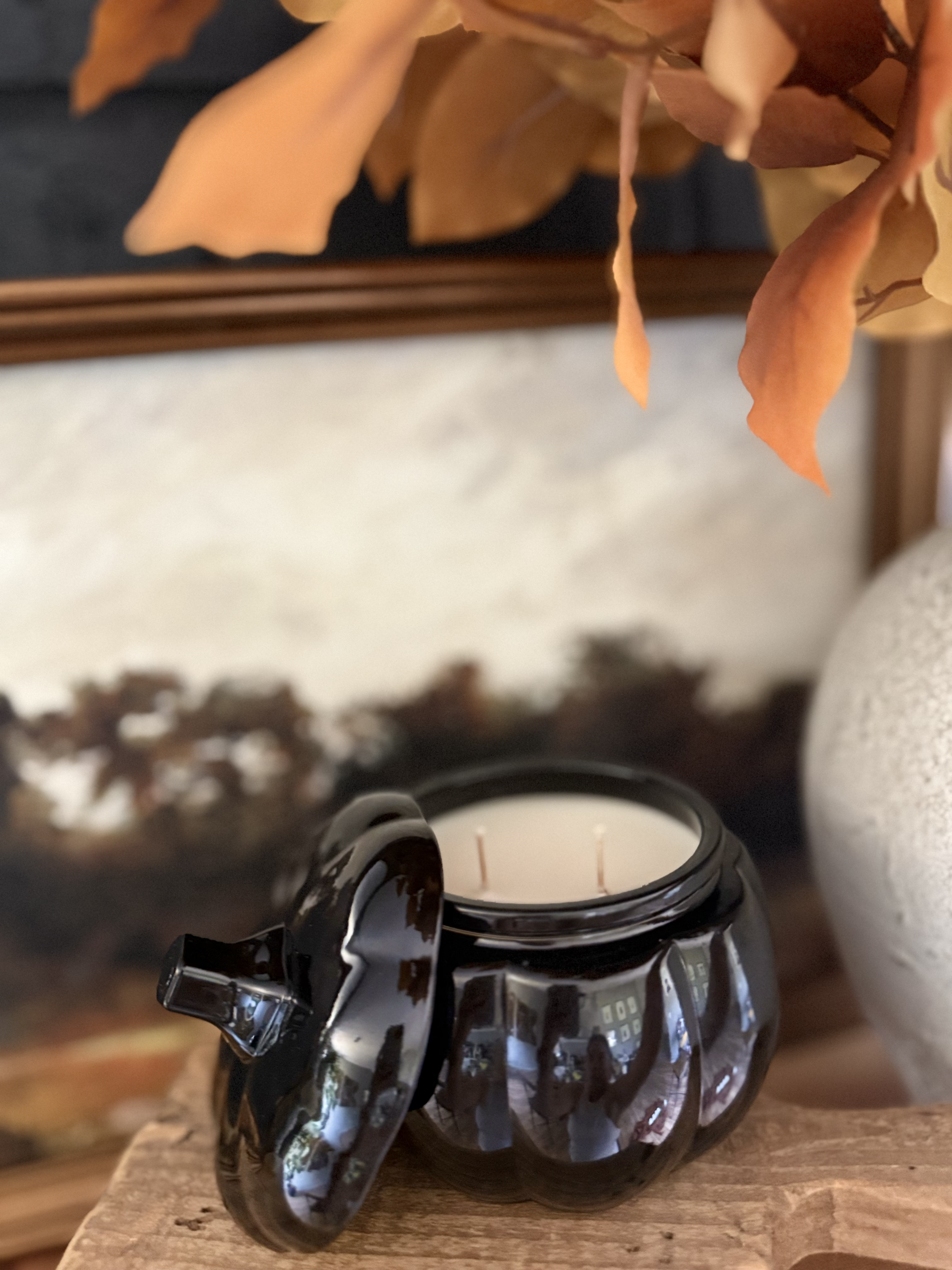 Black pumpkin Jar .png