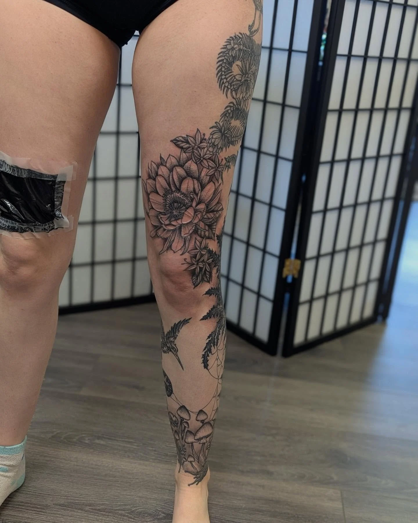 Use that tax return for something fun and permanent!🫡 Spots are filling up quick! Get something big or small on the books soon!🤘🏻

📧-Dustin@9livestattoo.com
@9.lives.tattoo 
.
.
.
.
.
.
.
.
.
.
.
#tattoo #tattooartist #tattooart #ink #traditional