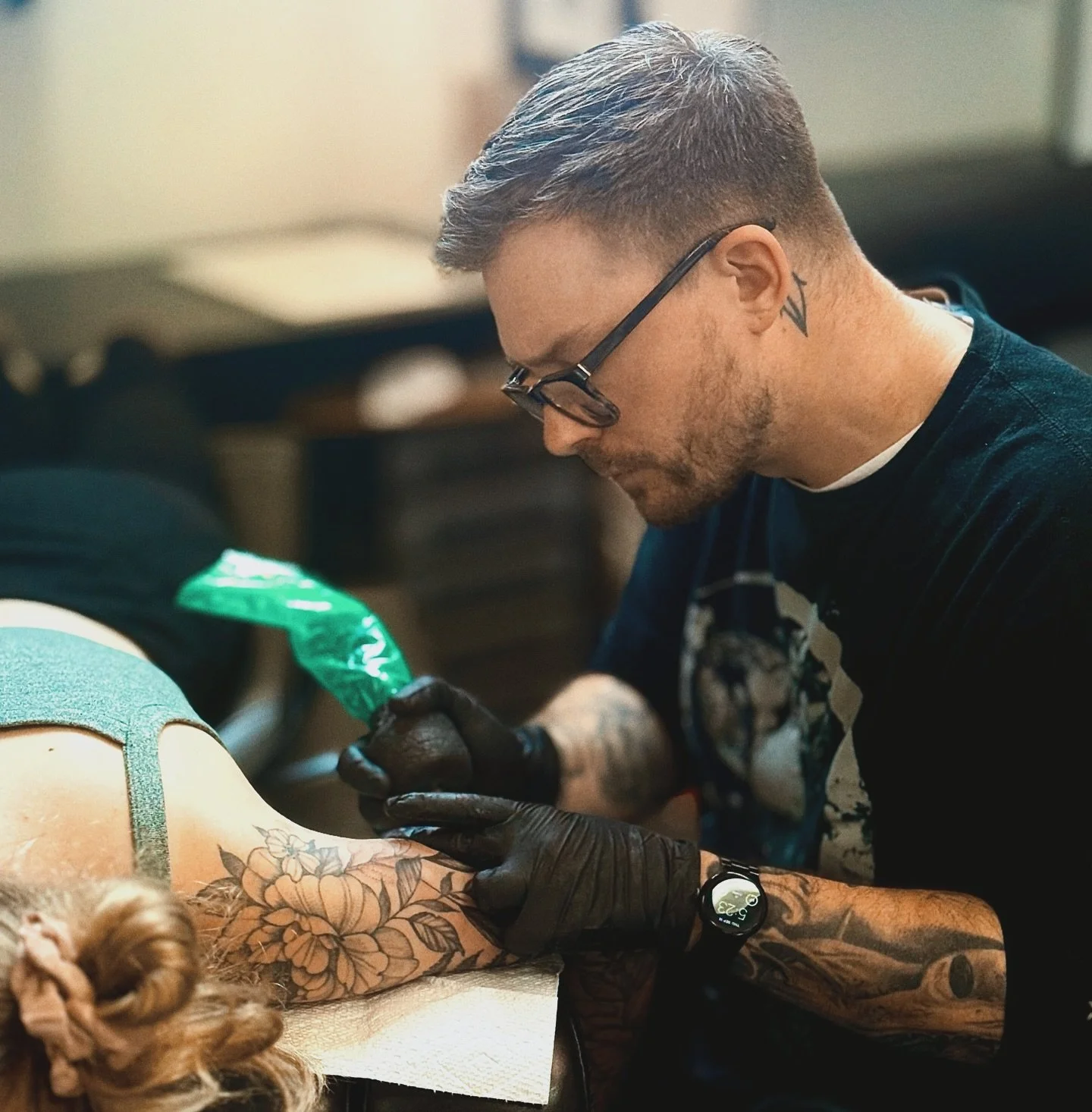 Booking into next year ⏳

Thank you all for keeping me busy! ꨄ︎

#9livestattoostudio #9lives #tattoo