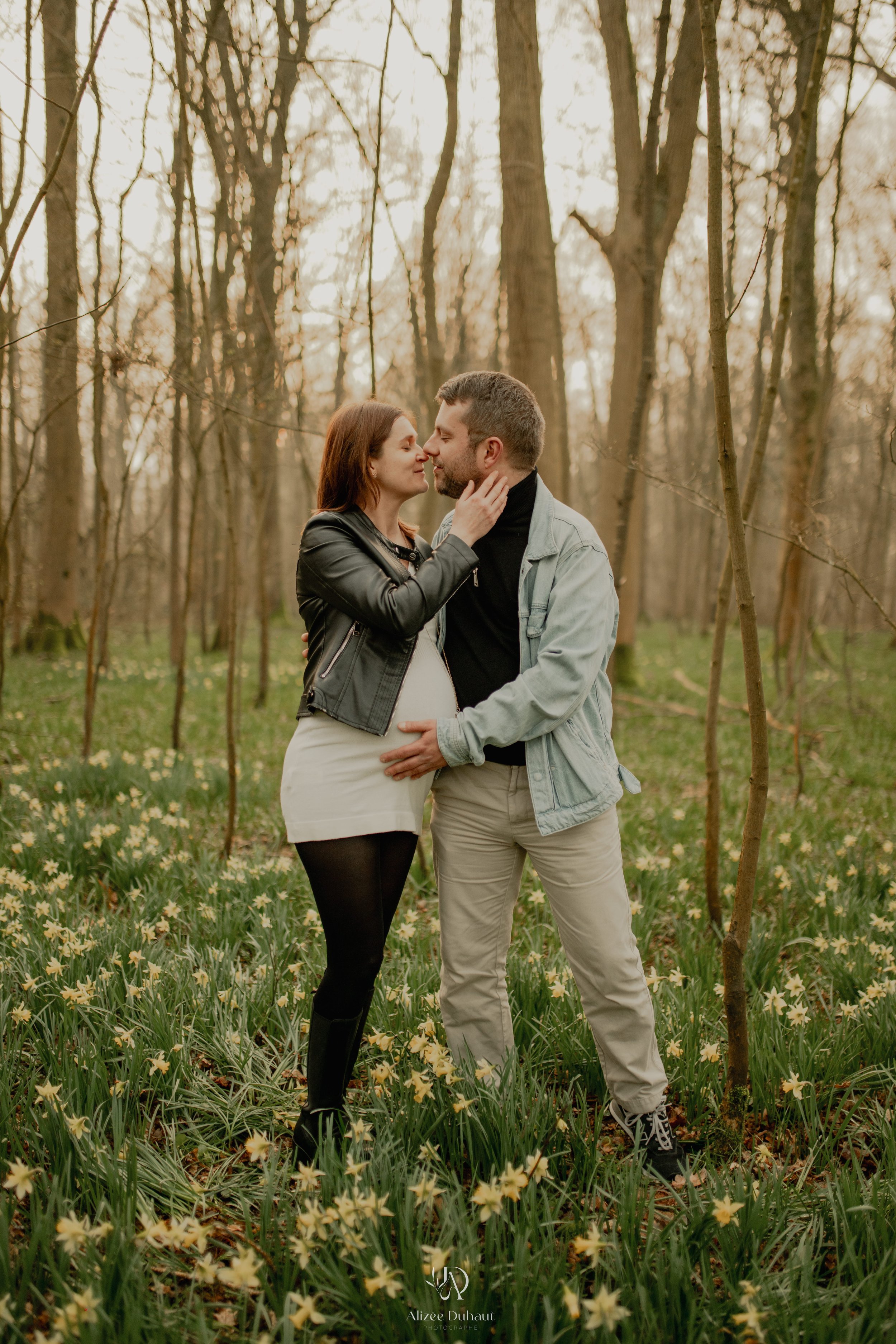 Grossesse dans la nature bois de Maroeuil