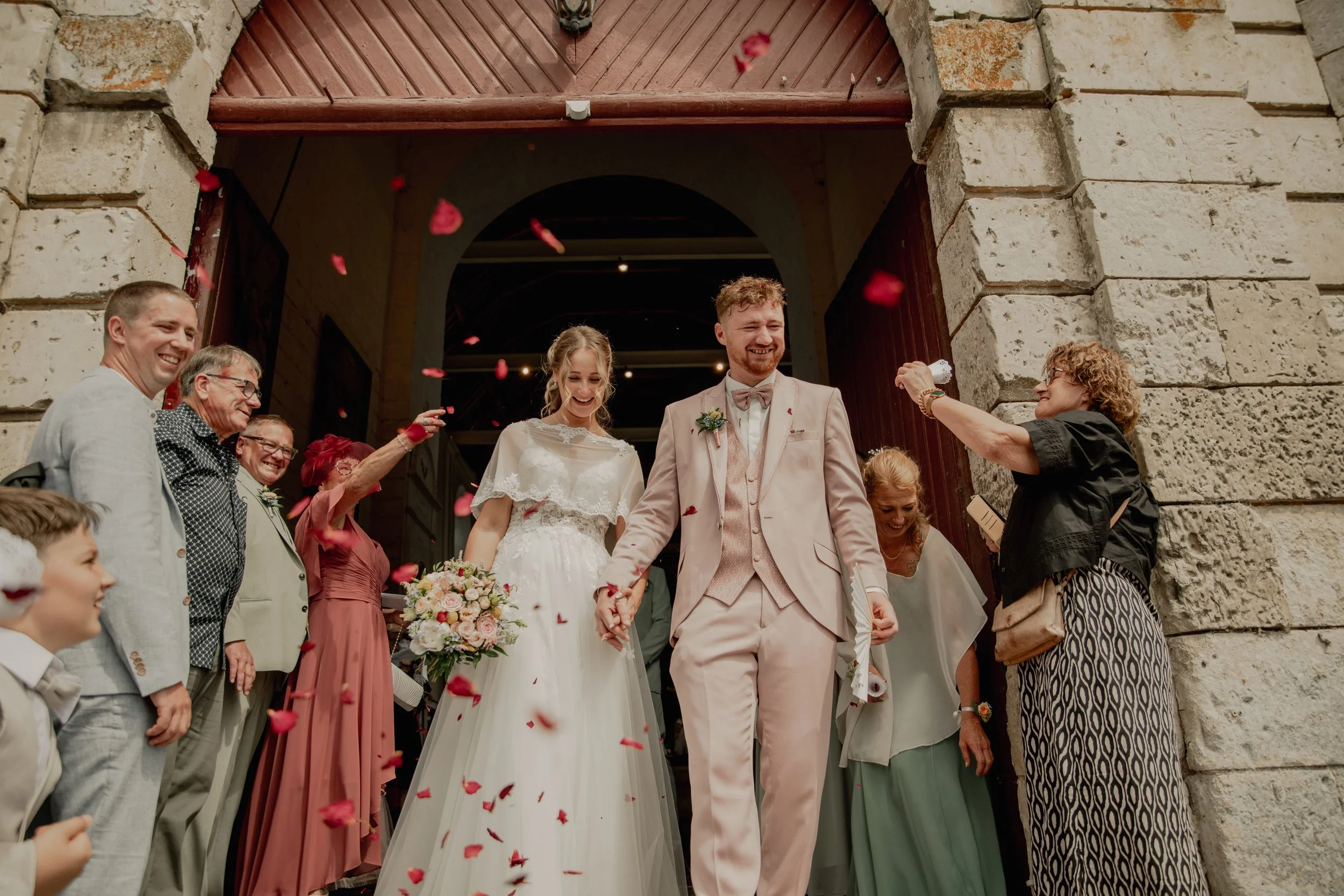 Sortie d'église mariage