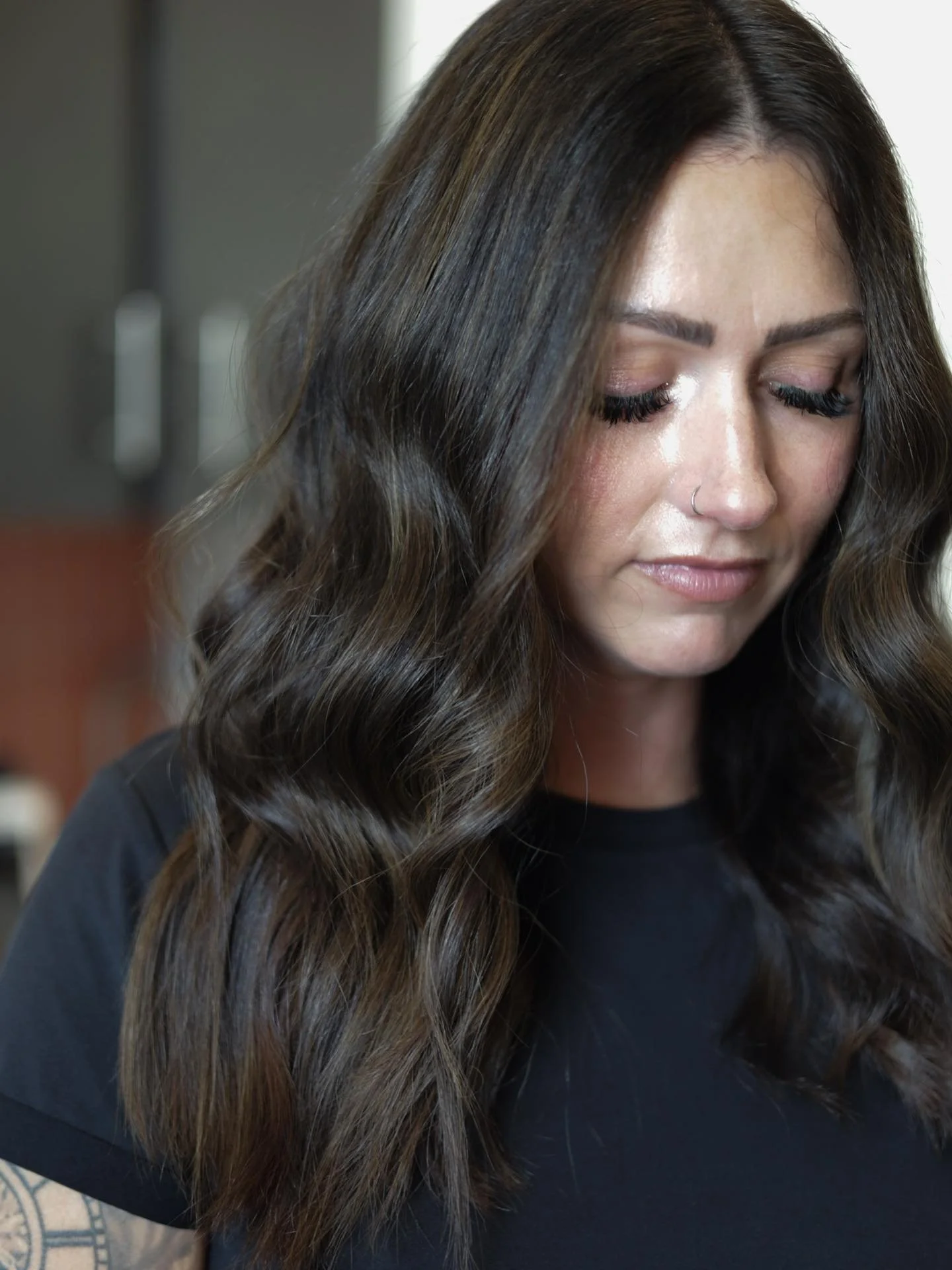 goal: deepen base &amp; create dimension with previous highlights 
result: rich deep chocolate with latte toned dimension ✨✨✨

Link in bio to book your hair day 🤍