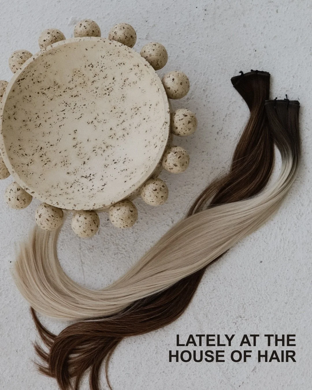 lately I&rsquo;m enjoying . . .
new lip combos 
adding new wefts in at every move up appt (highly recommend) 
heatless curls 
seven layer salad 
eating cereal at 10pm
welcoming new stylists to @thehair.collective_