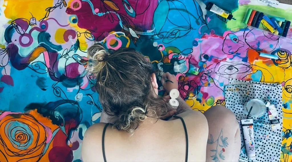 stickers of this hench guy - incomiiiing x 🙏🏻💕