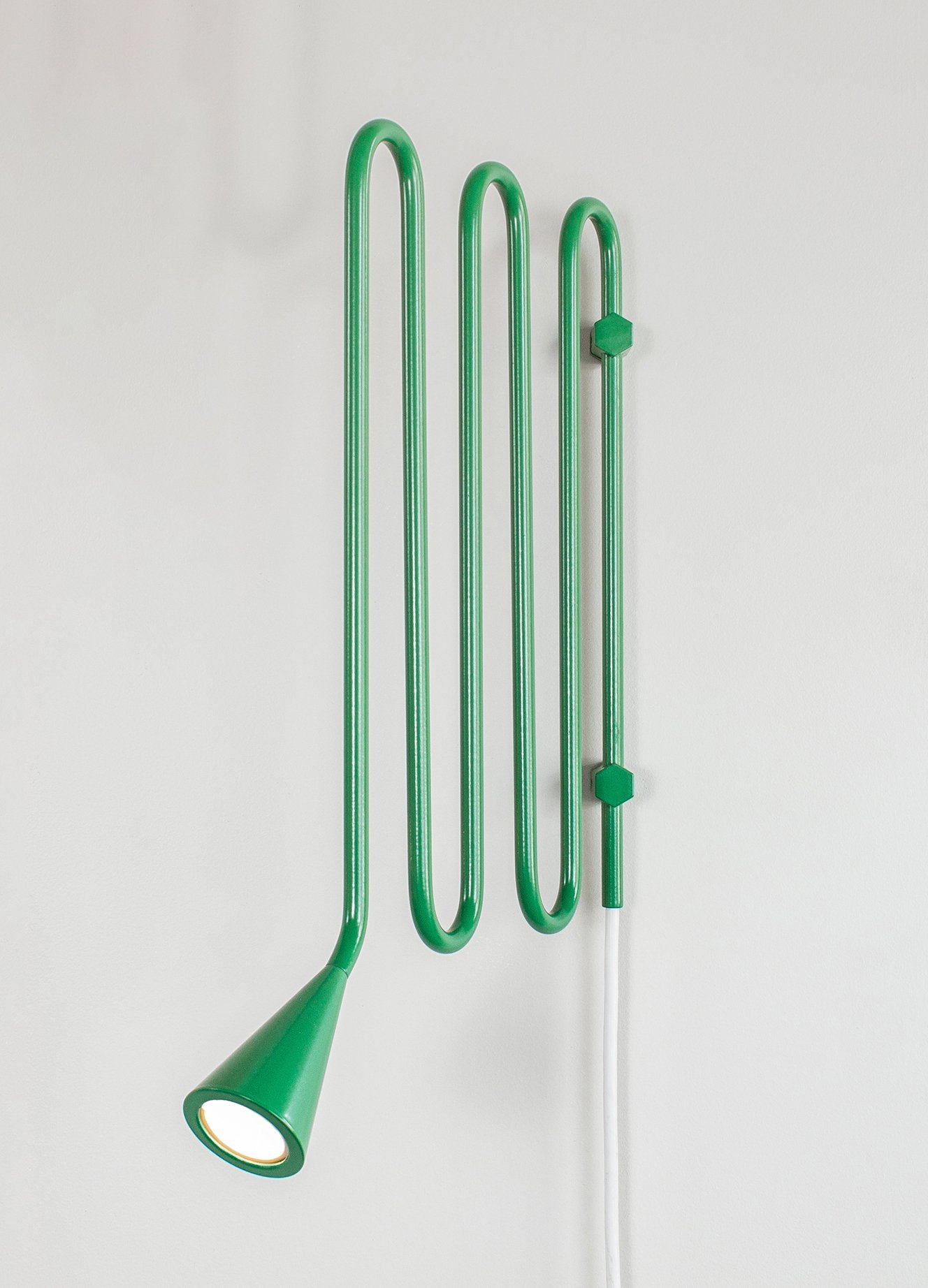schoeneberger_emeraldgreen_1stdibs.jpg