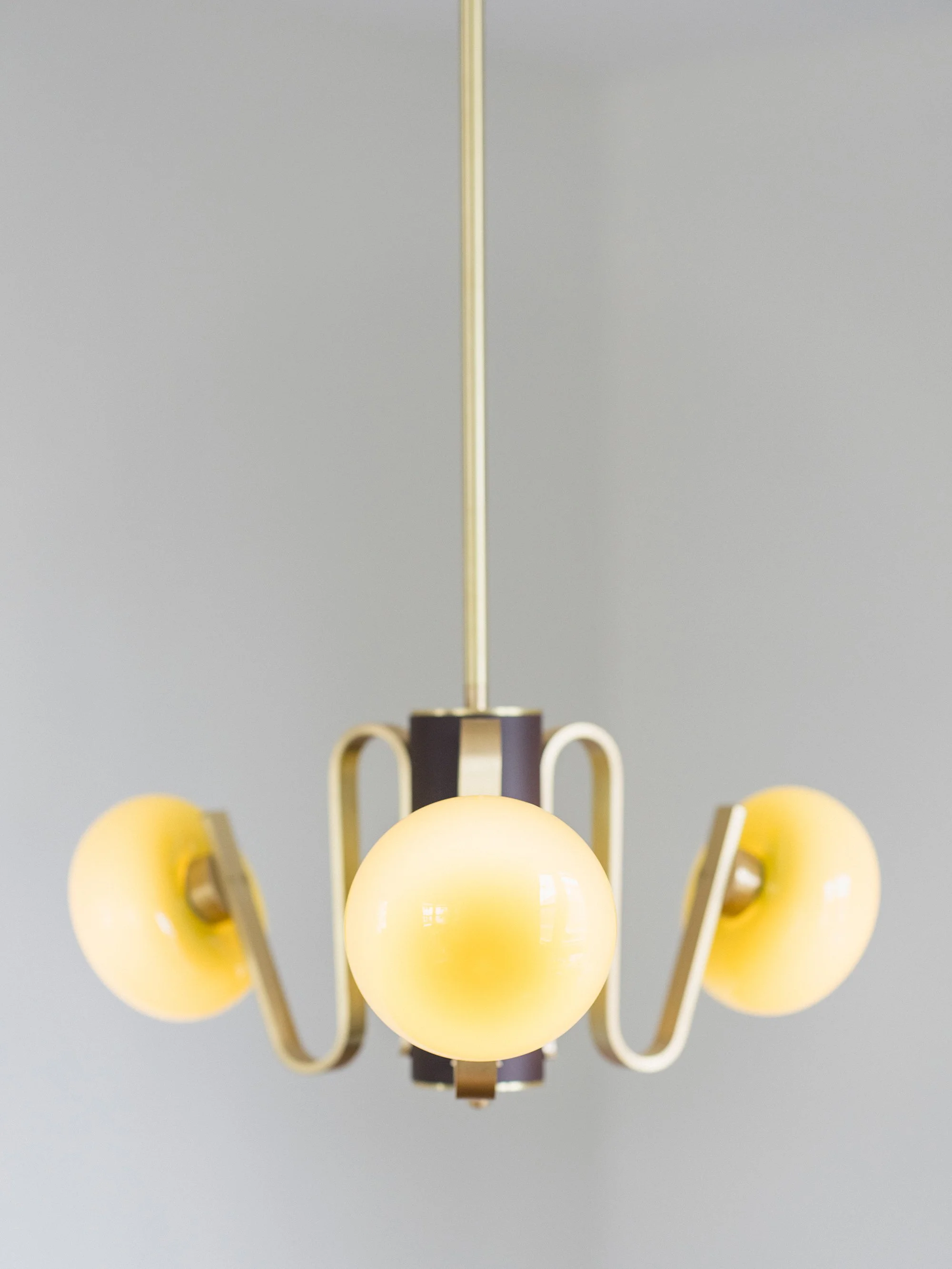 coronette3_brass_pistachio_on.jpg