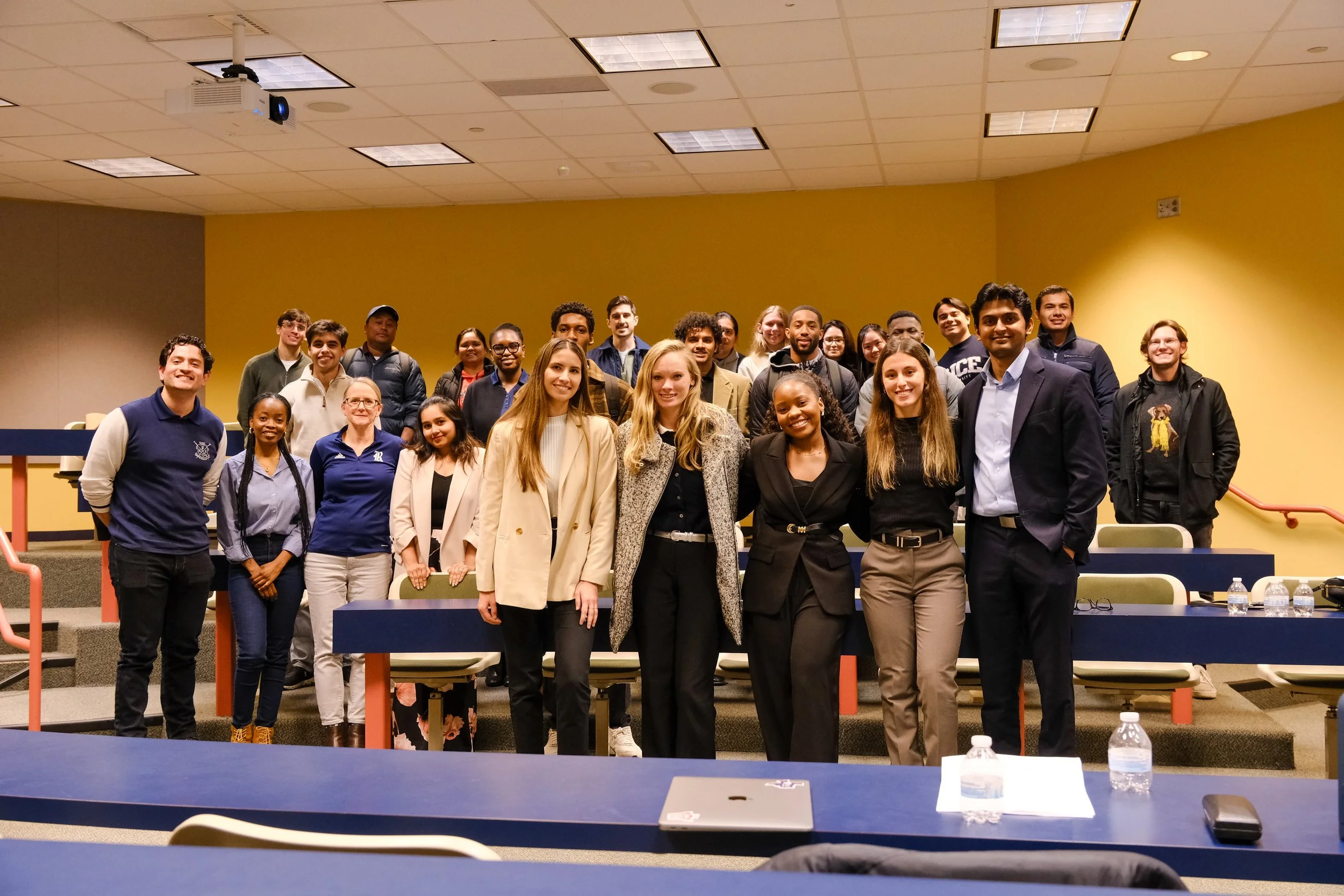 2025_02_21-MEML Alumni Panel_ Job Market-33.jpg