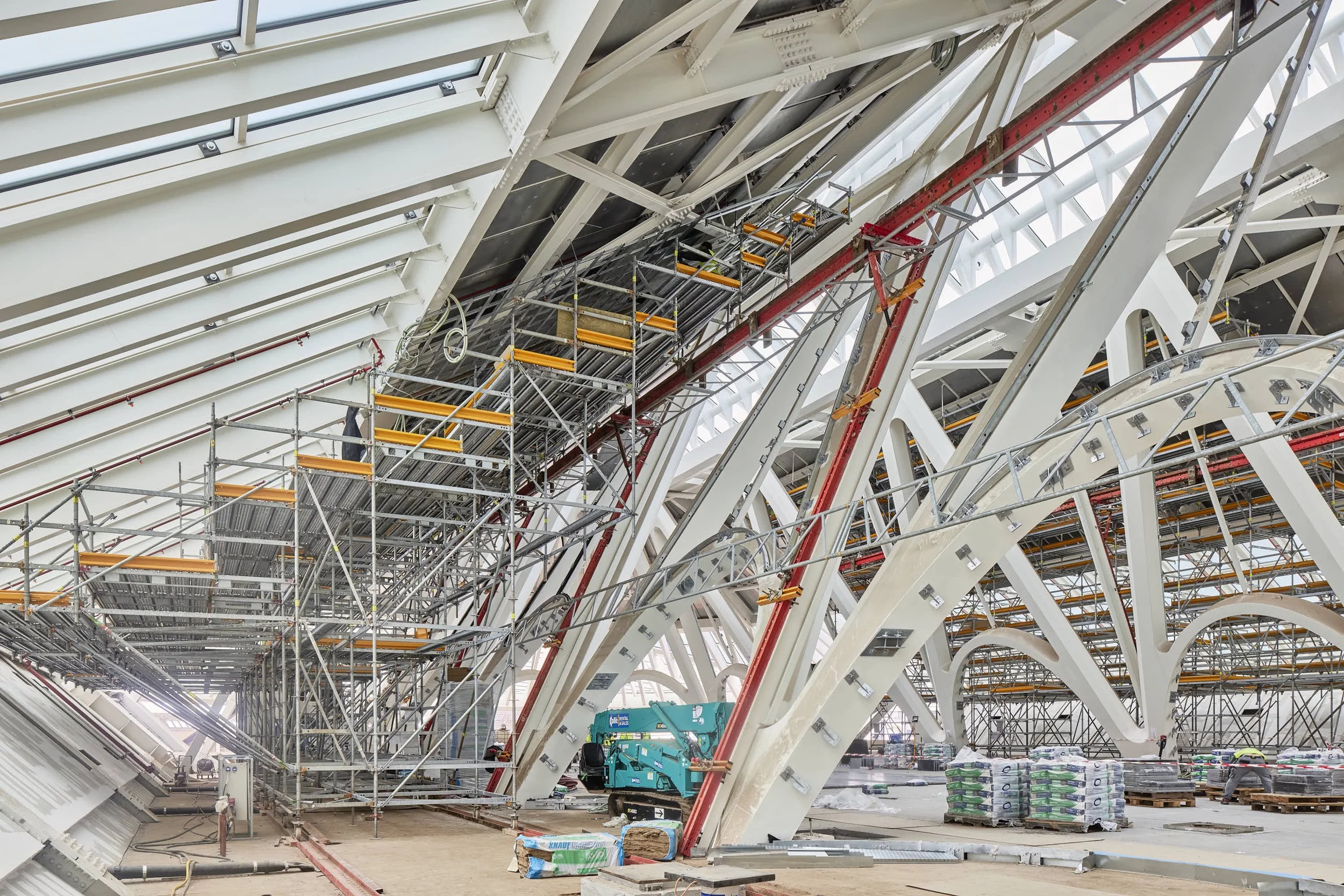 Werf Station Mons naar het ontwerp van Calatrava, opdracht voor Peri