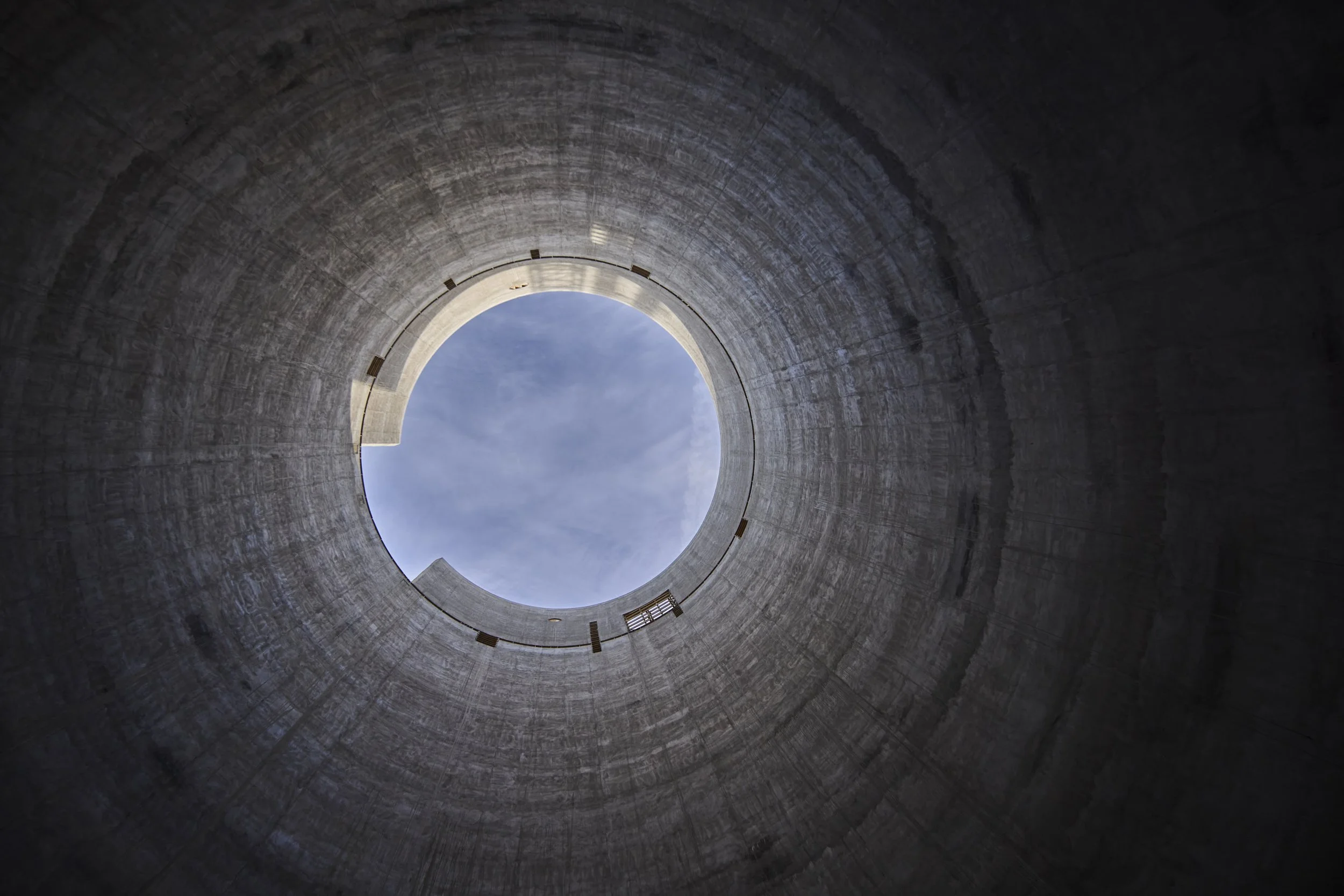 Cementsilo in Obourg, opdracht voor Peri