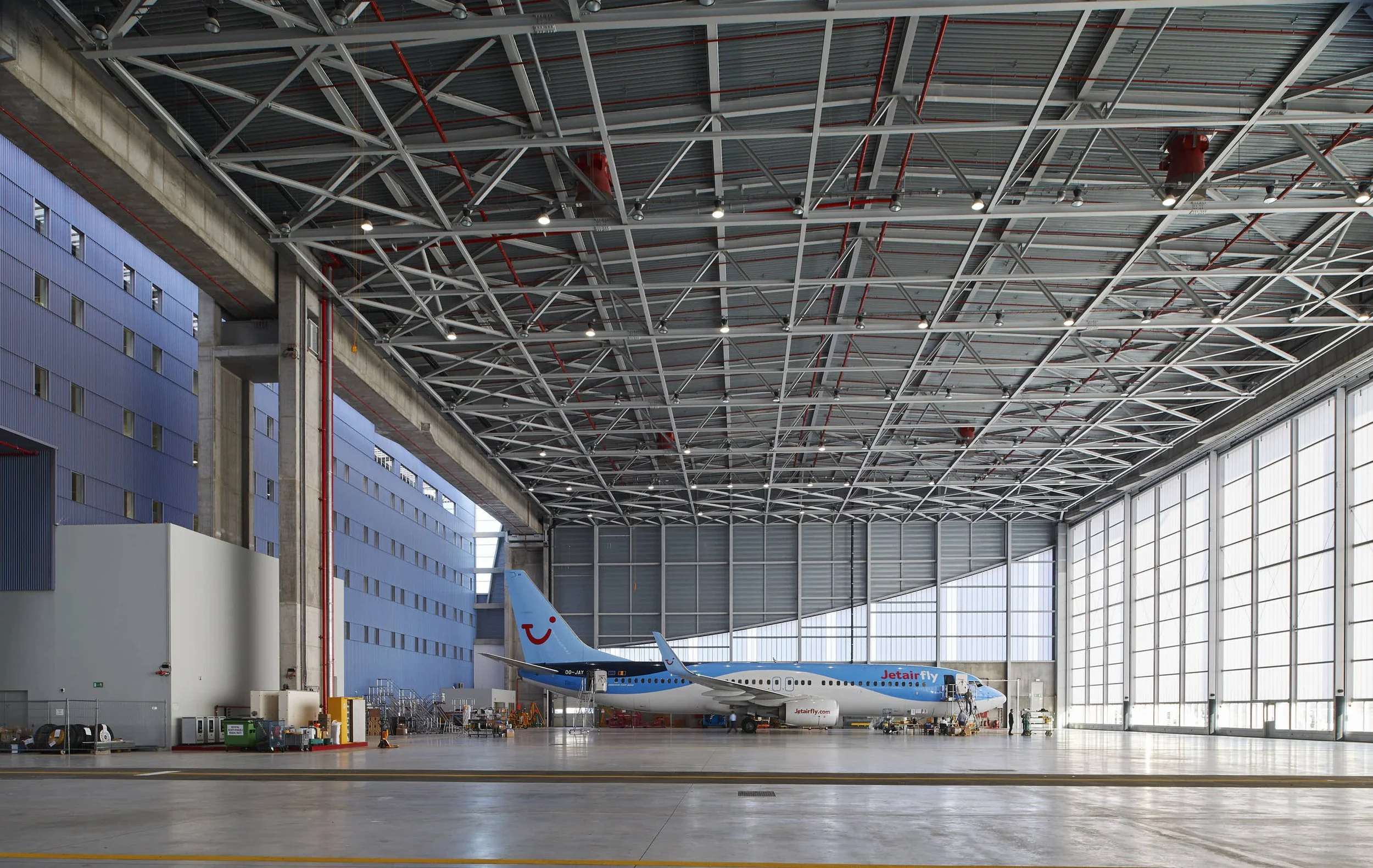 Jetair - Tui, Jaspers-Eyers architecten
