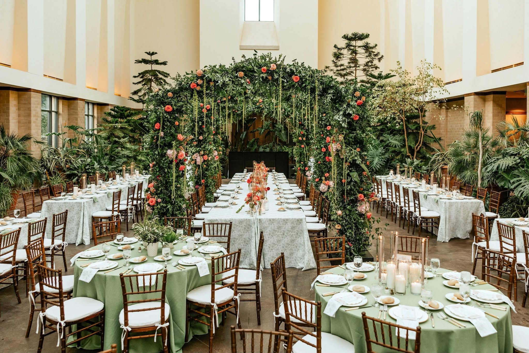 Vintage Rentals Near Me: How Unique Pieces Add Character to Events