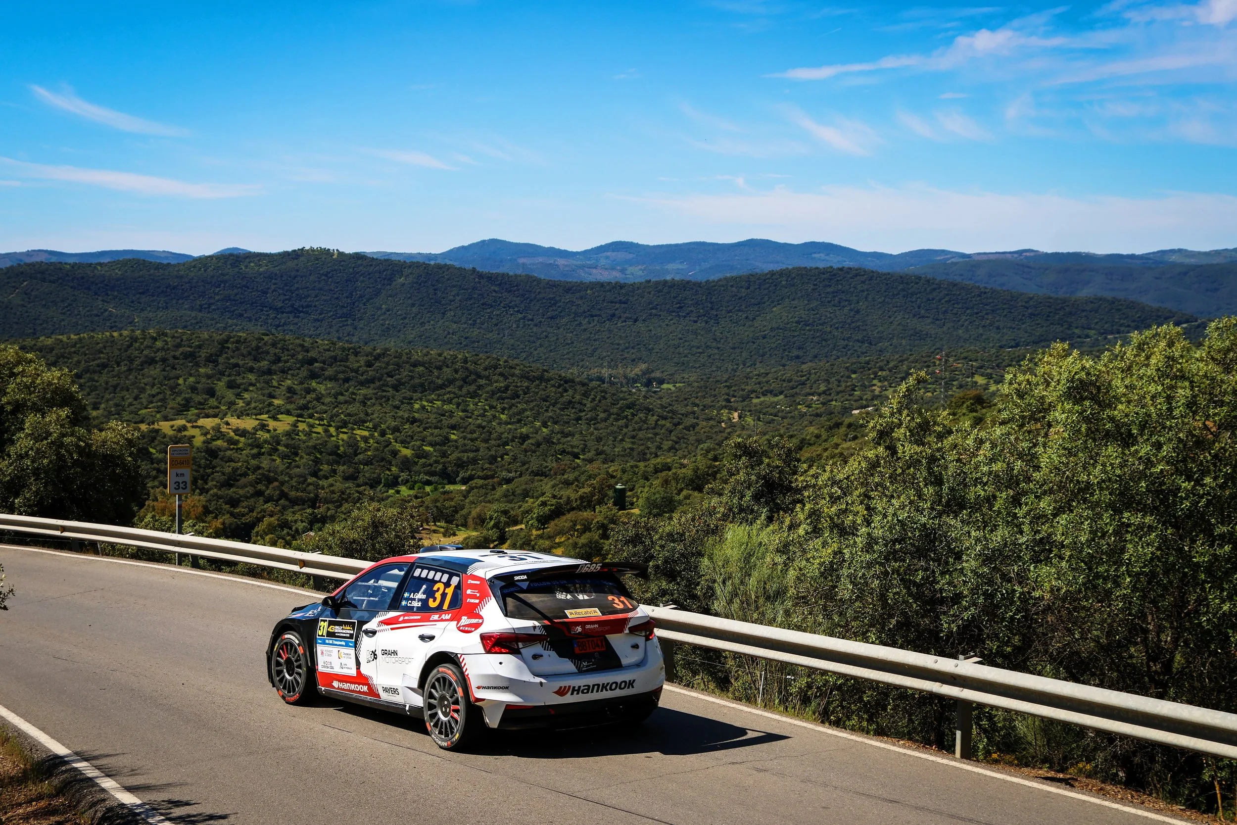 Foto 2026-04-18 12 08 53 (1).jpg