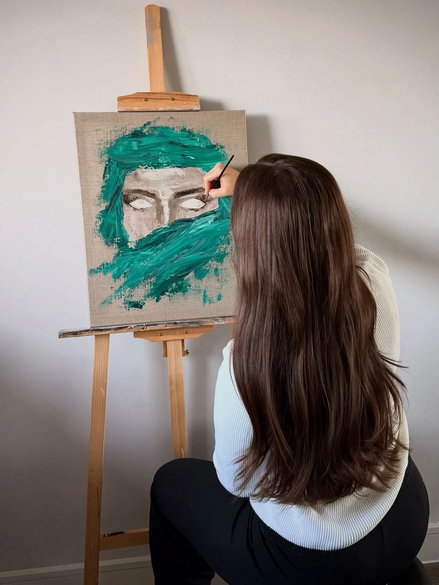 Closing out the year inspired and deep in the process. 2026&hellip; I&rsquo;m working on something special 🤍

#abstractart #collectorsedition #paintingprocess #originalartwork #artist