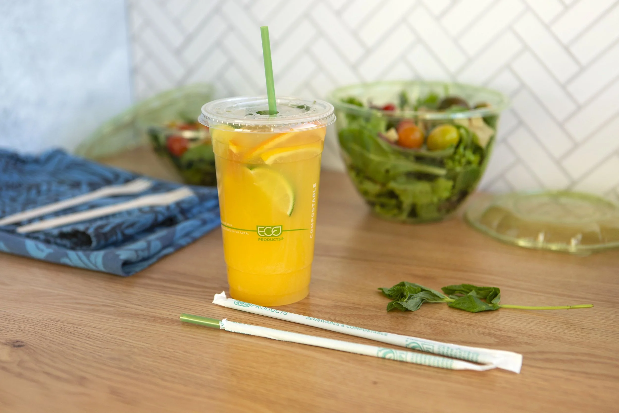 GreenStripe_Cold_Cups_Lids_Straws_Dec_2024_16.jpg