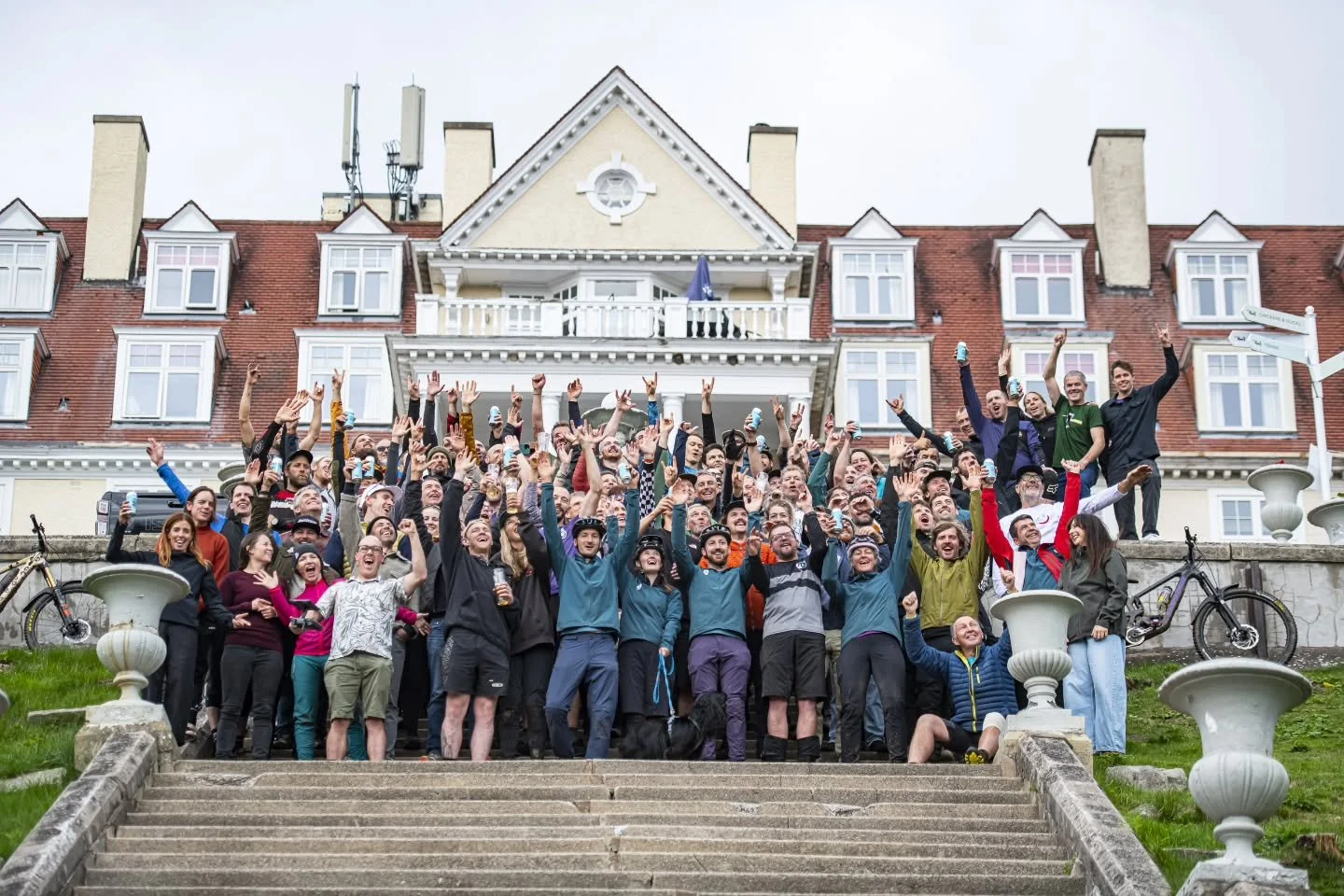 Trans Caledonia Day 6. The finale. 

A big day out at Innerleithen's iconic Golfie trails capped off by two stages at Glentress to round out the inaugural Trans Caledonia Enduro. 

Where did that week go?

80 riders arrived as strangers and would lea