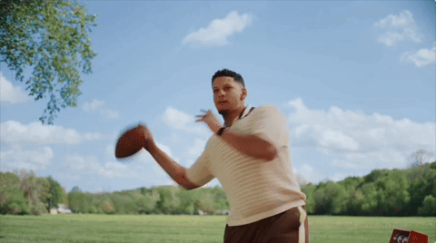 Airbnb x Patrick Mahomes