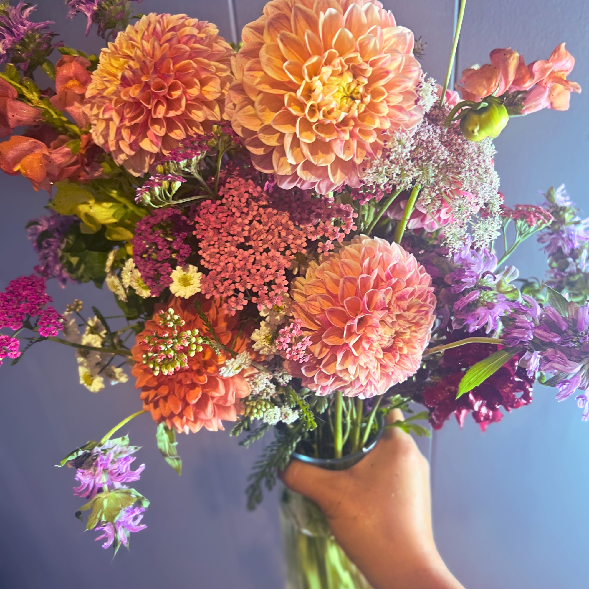 vase arrangement sweet suzanne.png