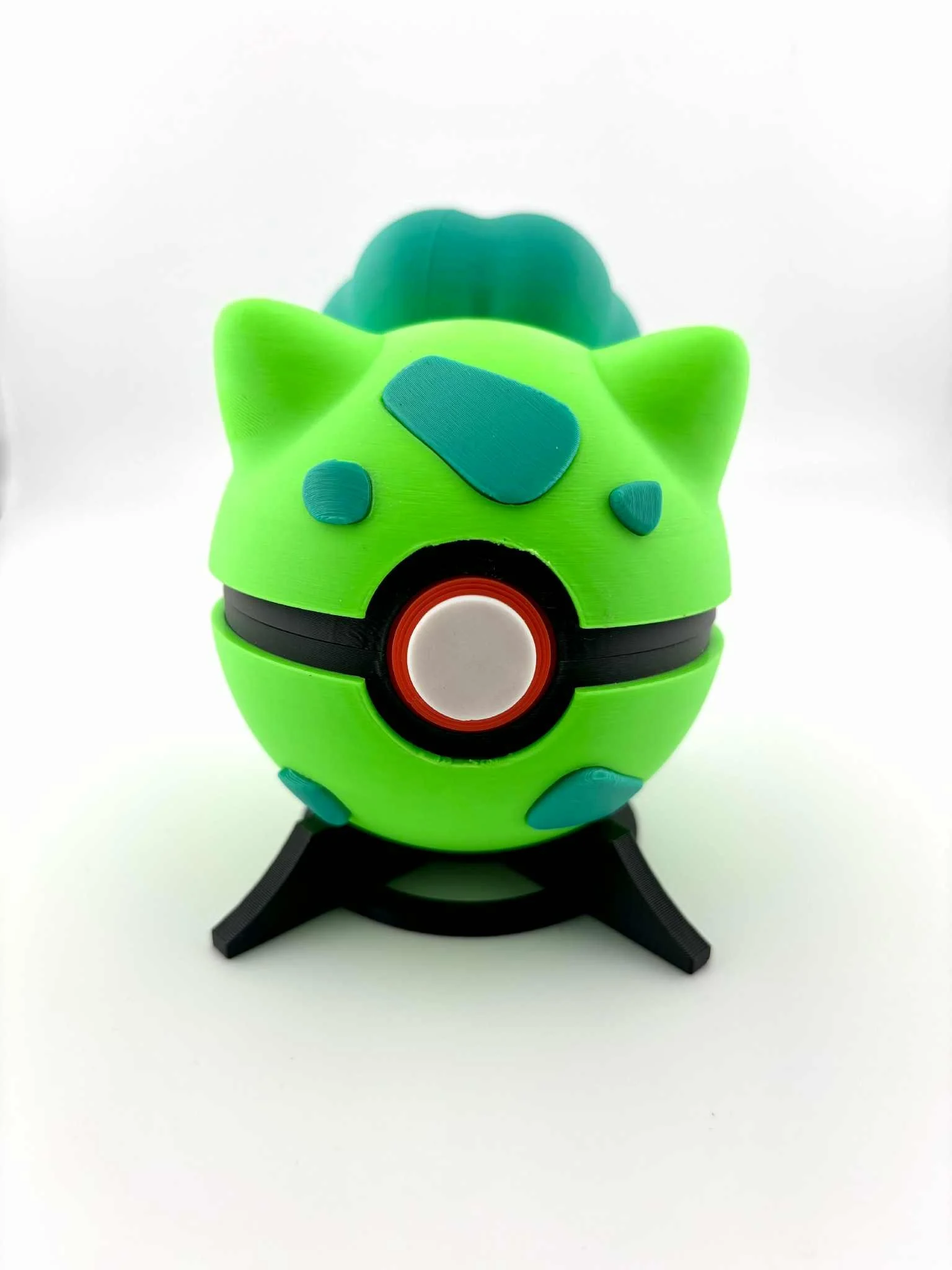 Bulbasaur Pokeball