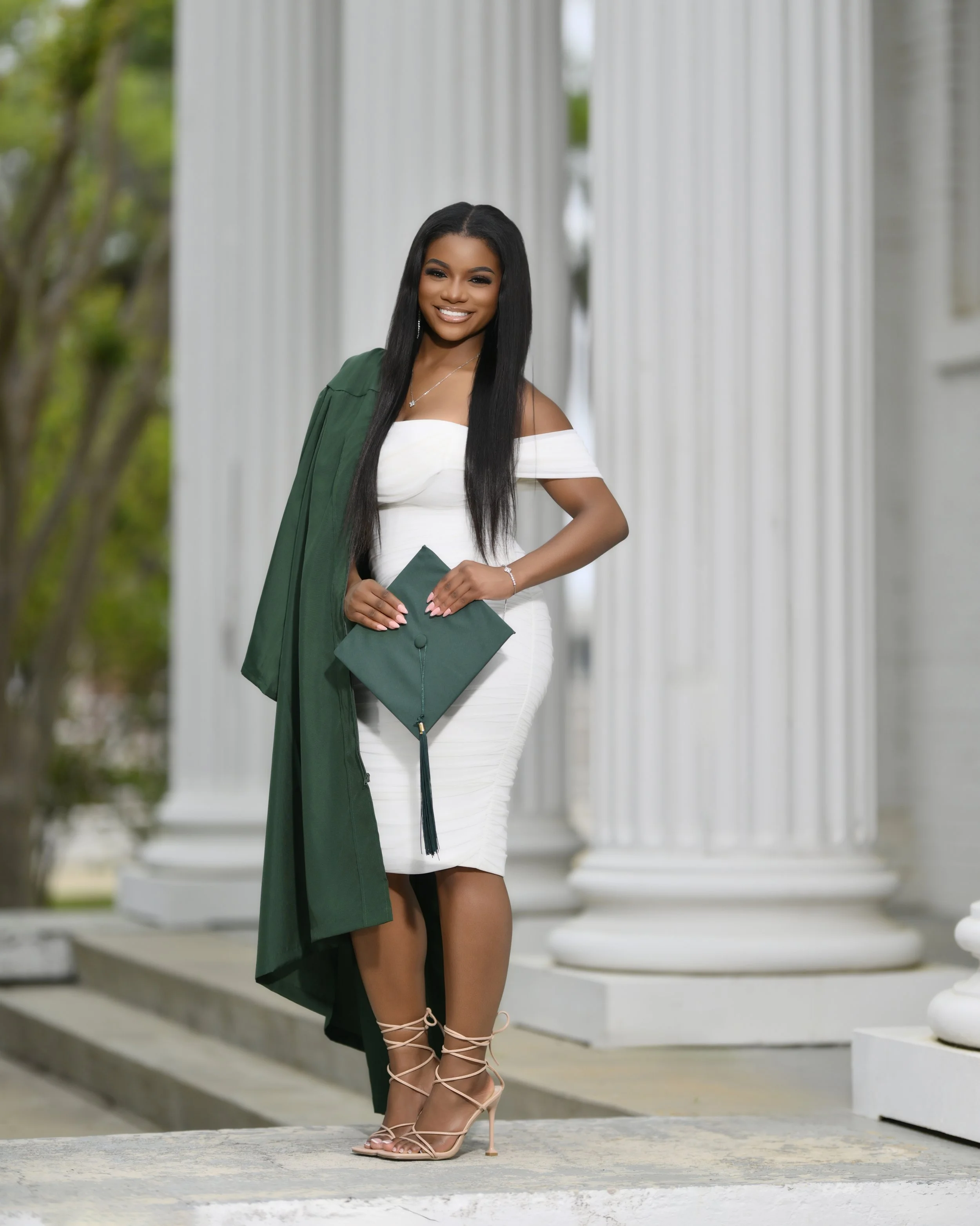 tallahassee-famu-graduation-photographer-rattlesnake-statue-champagne-02.jpg