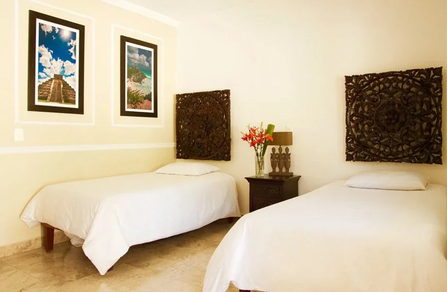 Twin Room with Shared Adjoining Bathroom
