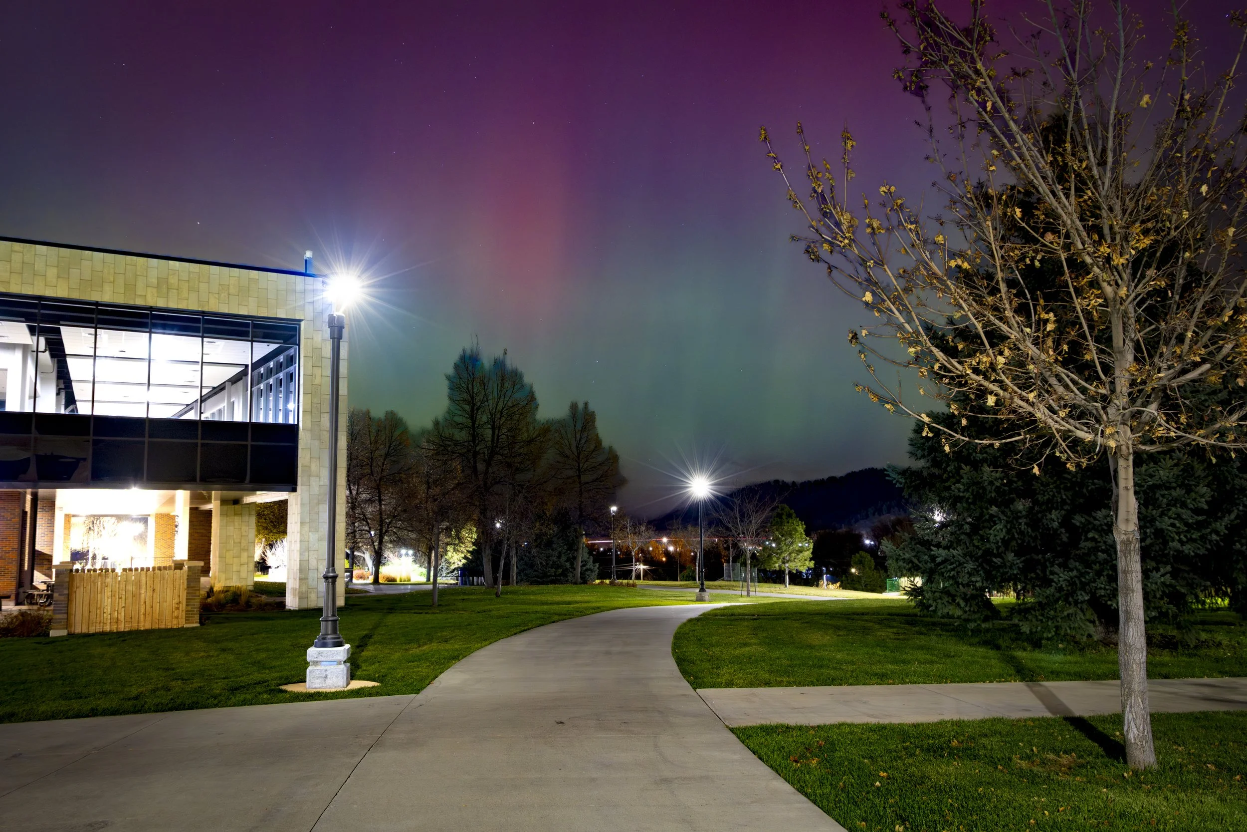 Campus_NorthernLights_NW-3.jpg