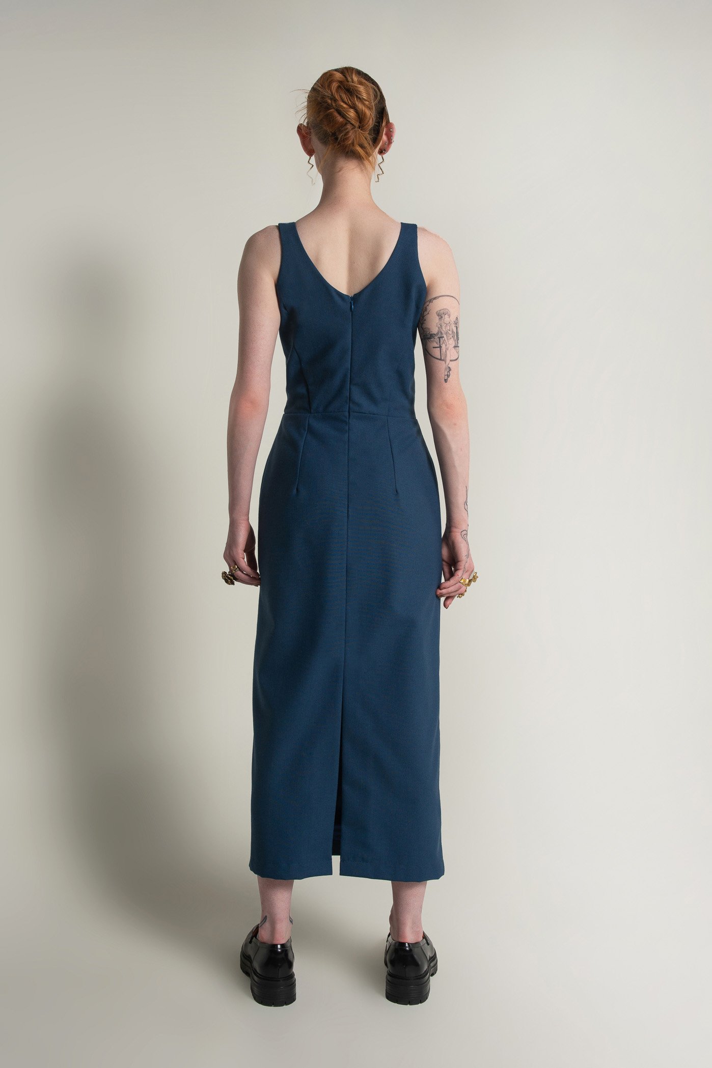 VAN BRUSSEL ELBANY STRAIGHT LINE DRESS BACK