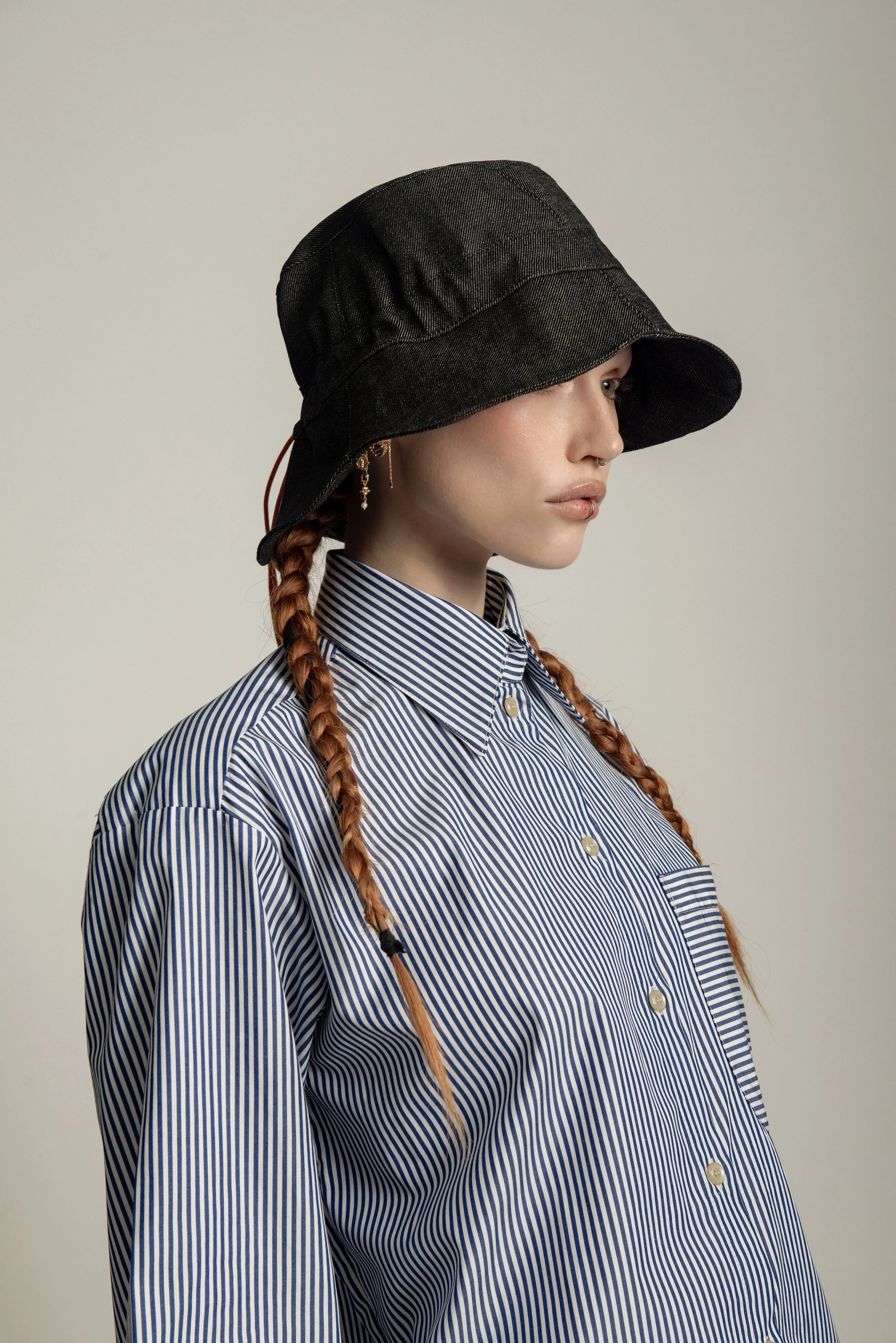 VAN BRUSSEL CURVEE BUCKET HAT SIDE.jpeg