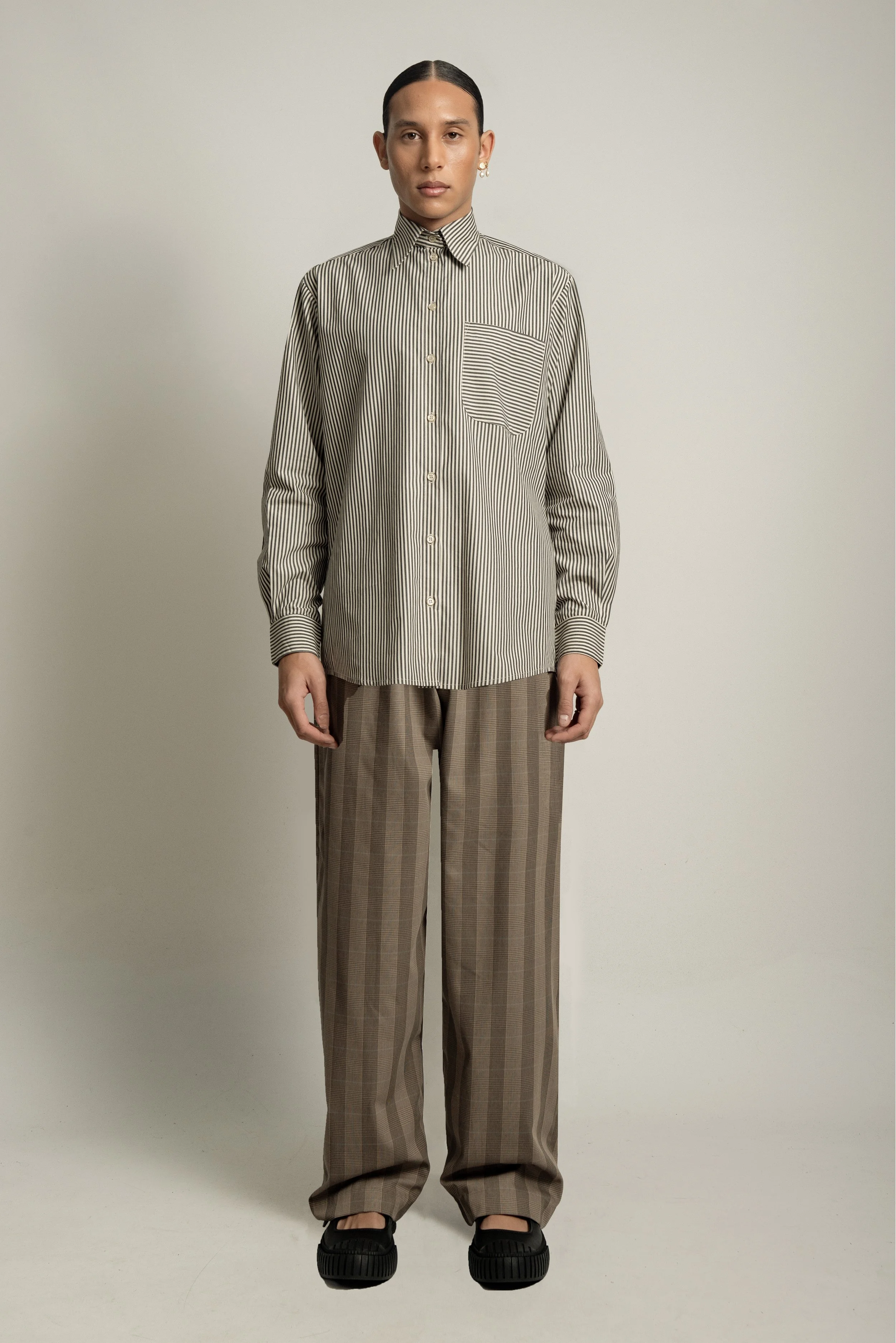 VAN BRUSSEL Lennon Collared Shirt in Licorice Stripe