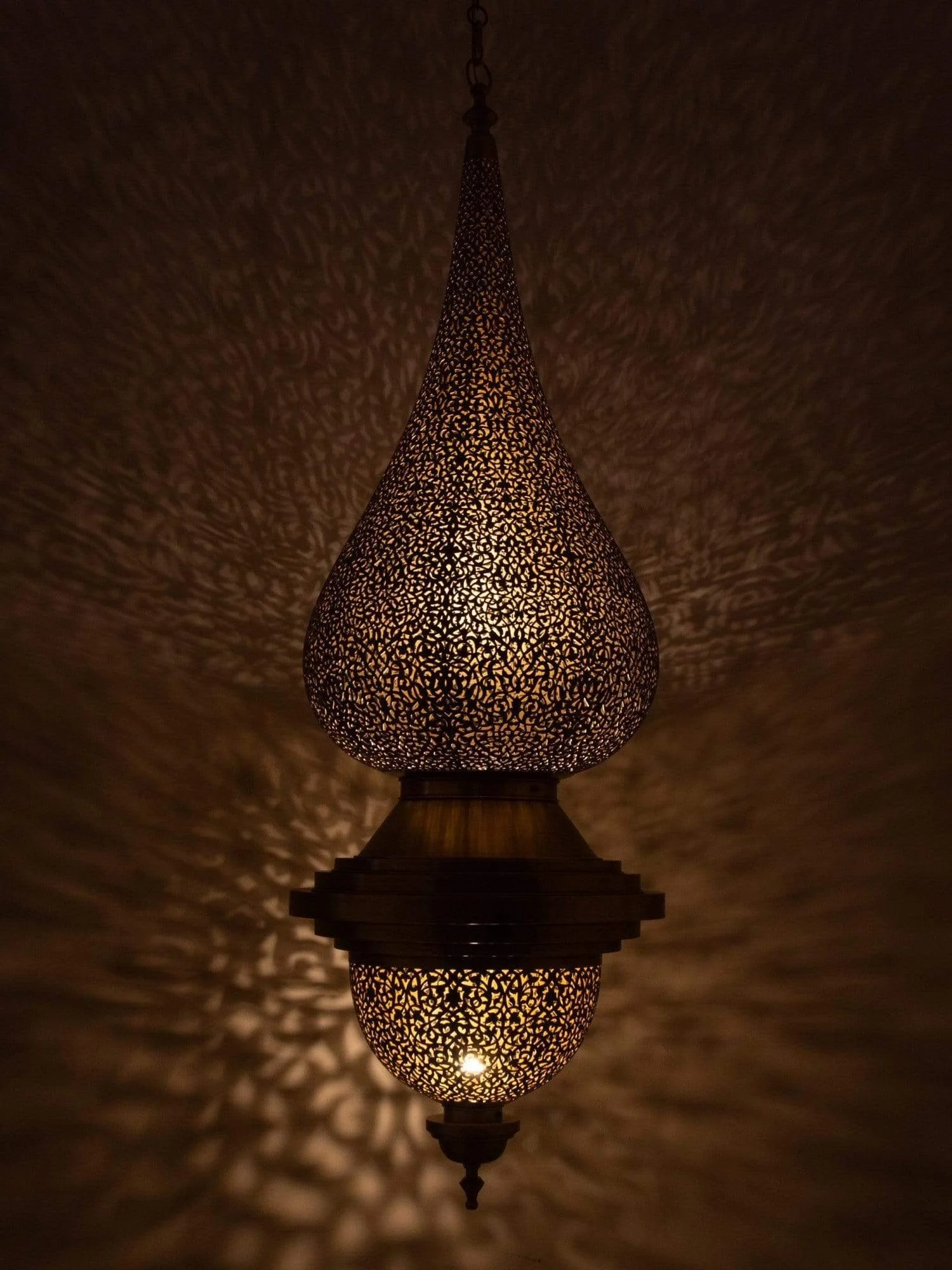 lahab-pendant-light-large-15203724099686.jpg