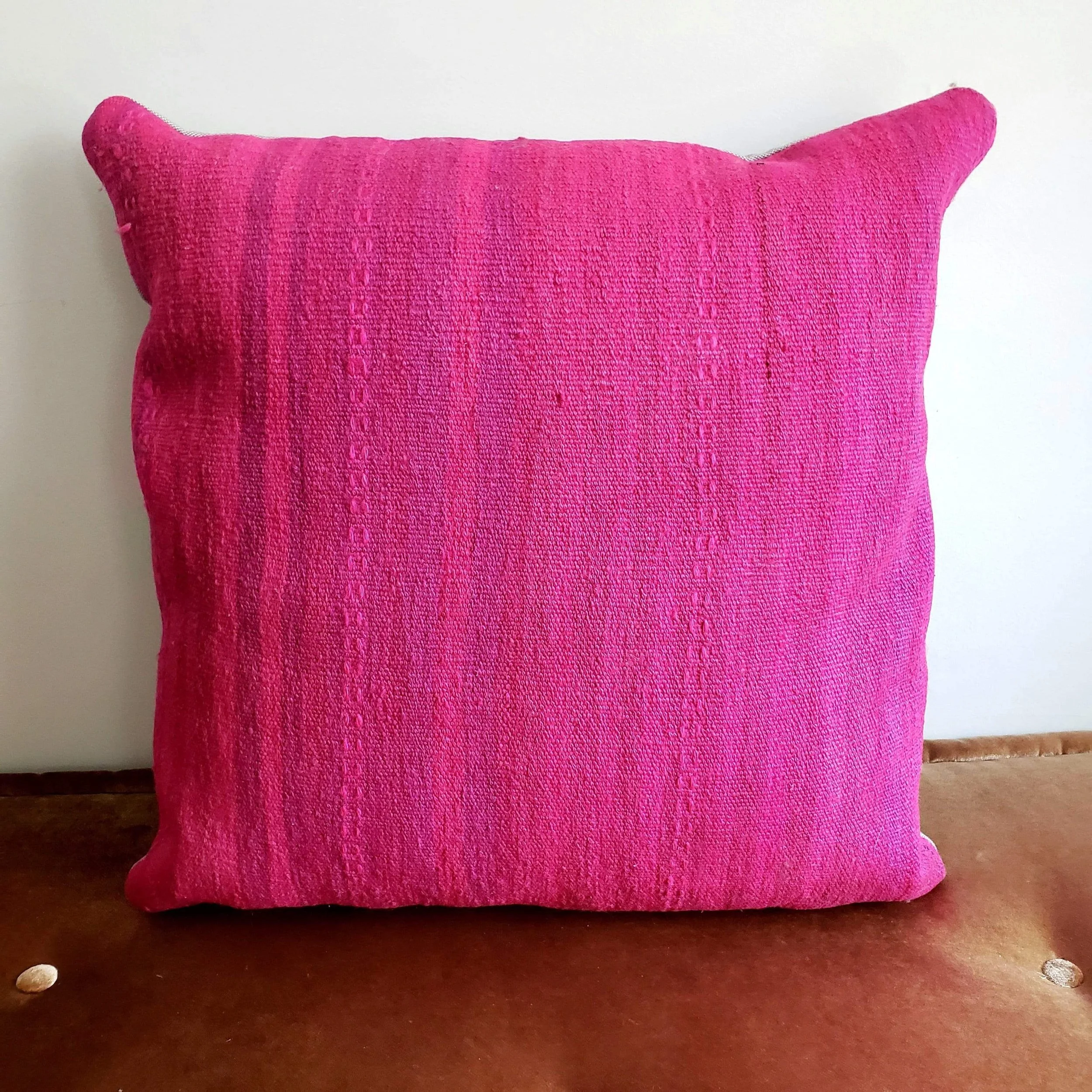 berber-wool-pillow-vintage-moroccan-floor-cushion-vkfp044-15203714072678.jpg