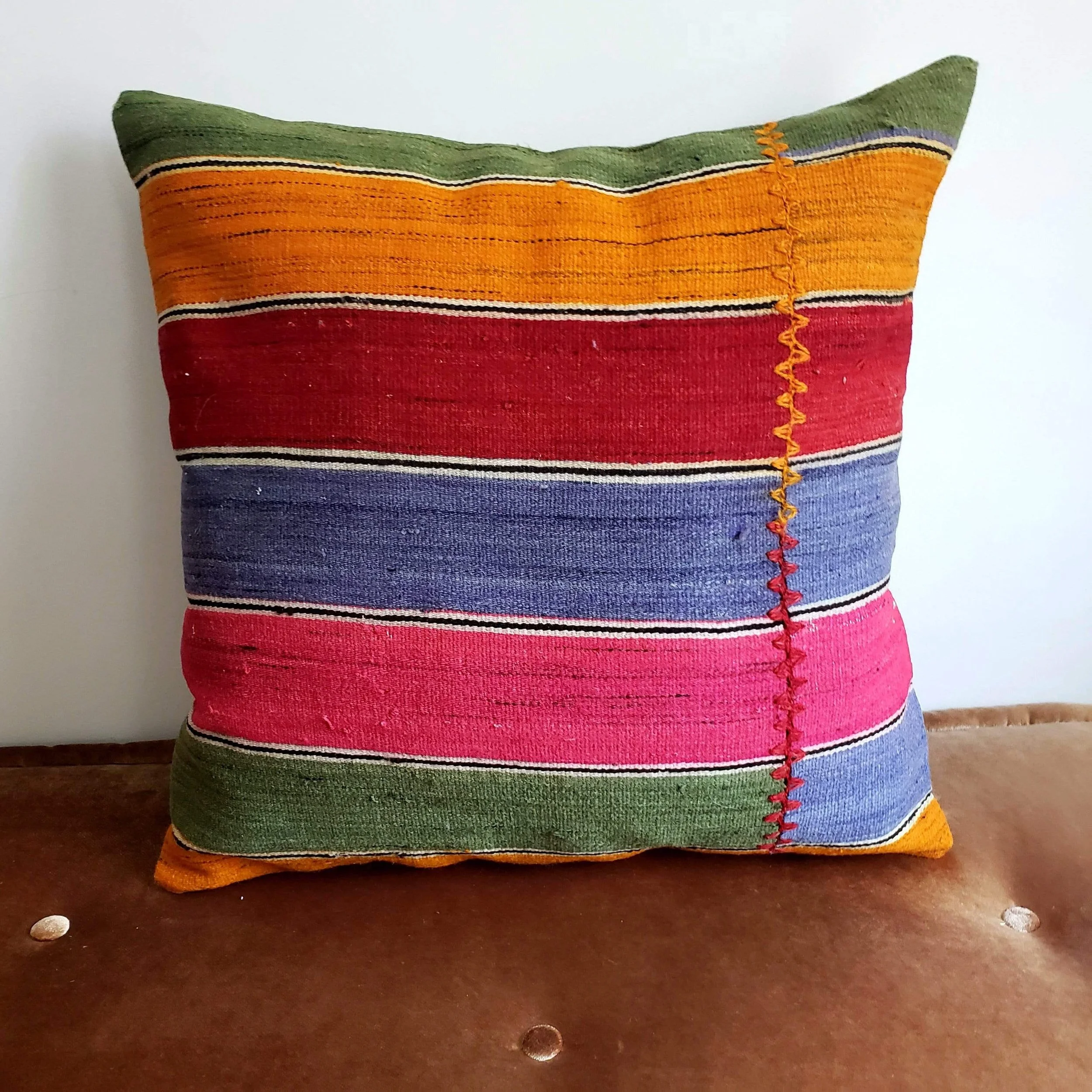 berber-wool-pillow-vintage-moroccan-floor-cushion-vkfp046-15203712827494.jpg