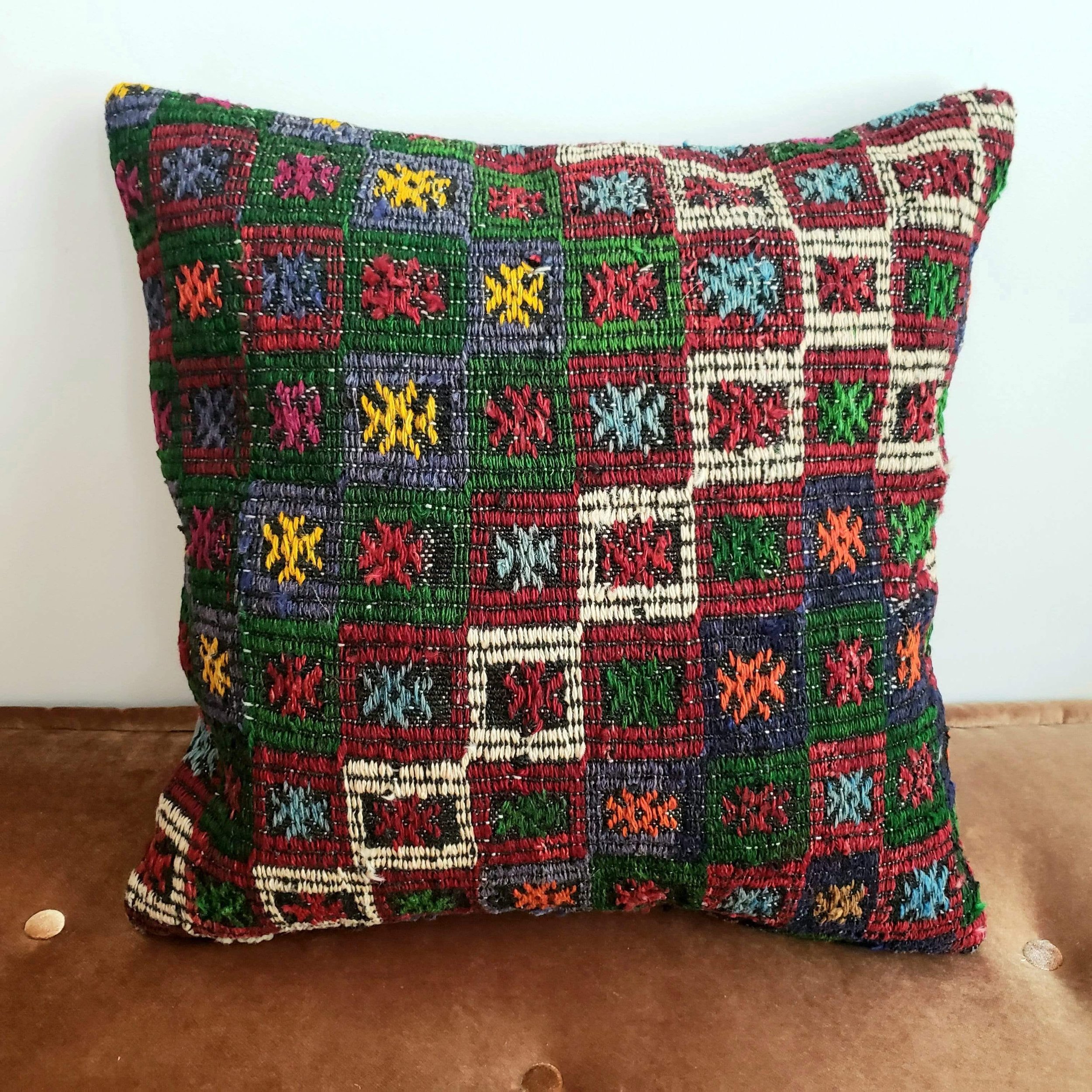 berber-wool-pillow-vintage-moroccan-floor-cushion-vkfp055-15203710238822.jpg
