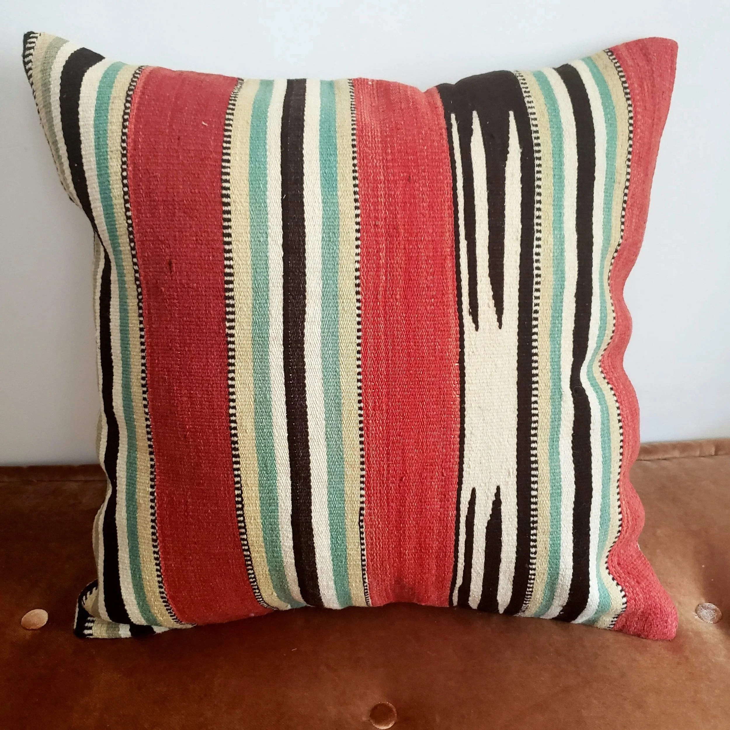 berber-wool-pillow-vintage-moroccan-floor-cushion-vkfp059-15203708731494.jpg