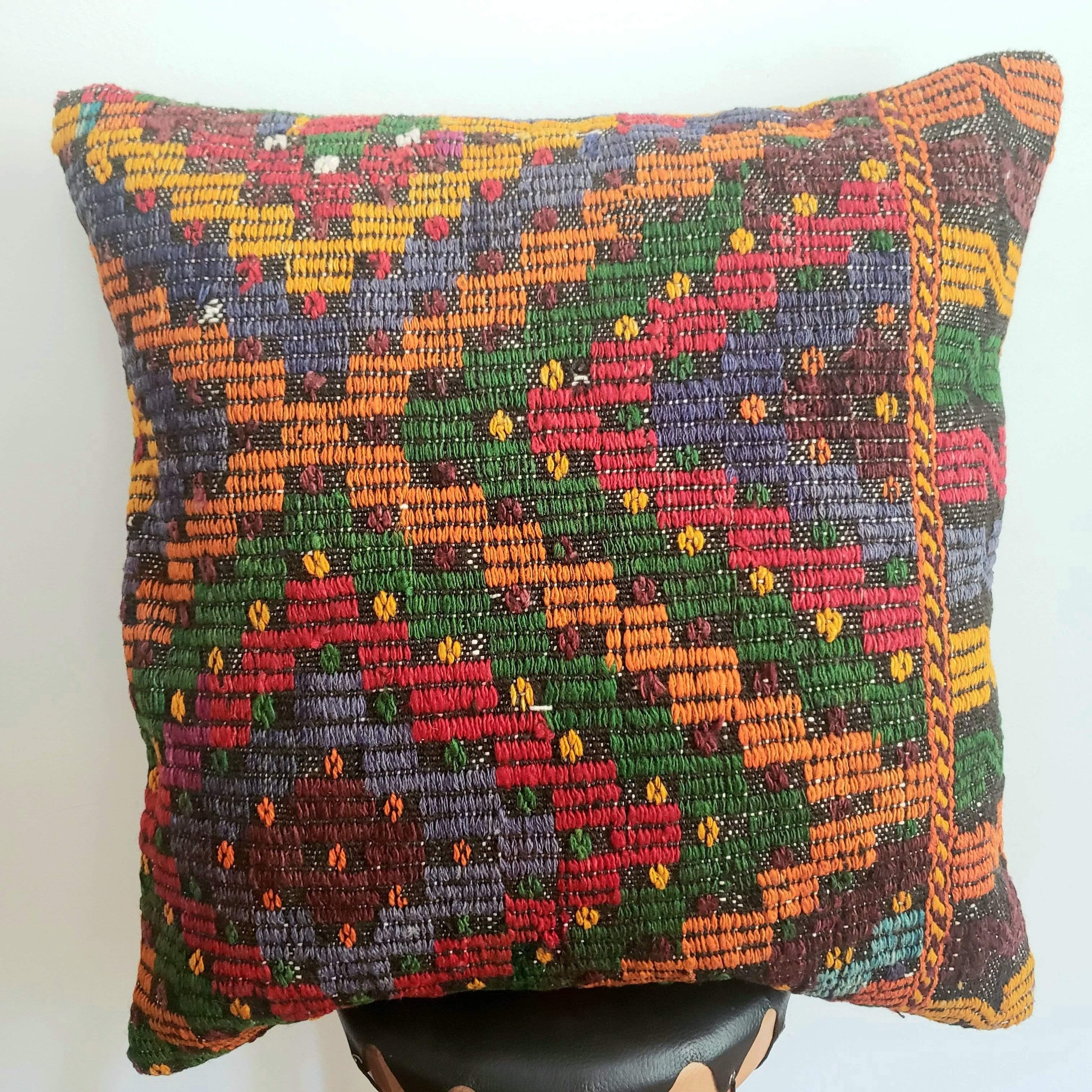 berber-wool-pillow-vintage-moroccan-floor-cushion-vkfp060-15203708534886.jpg