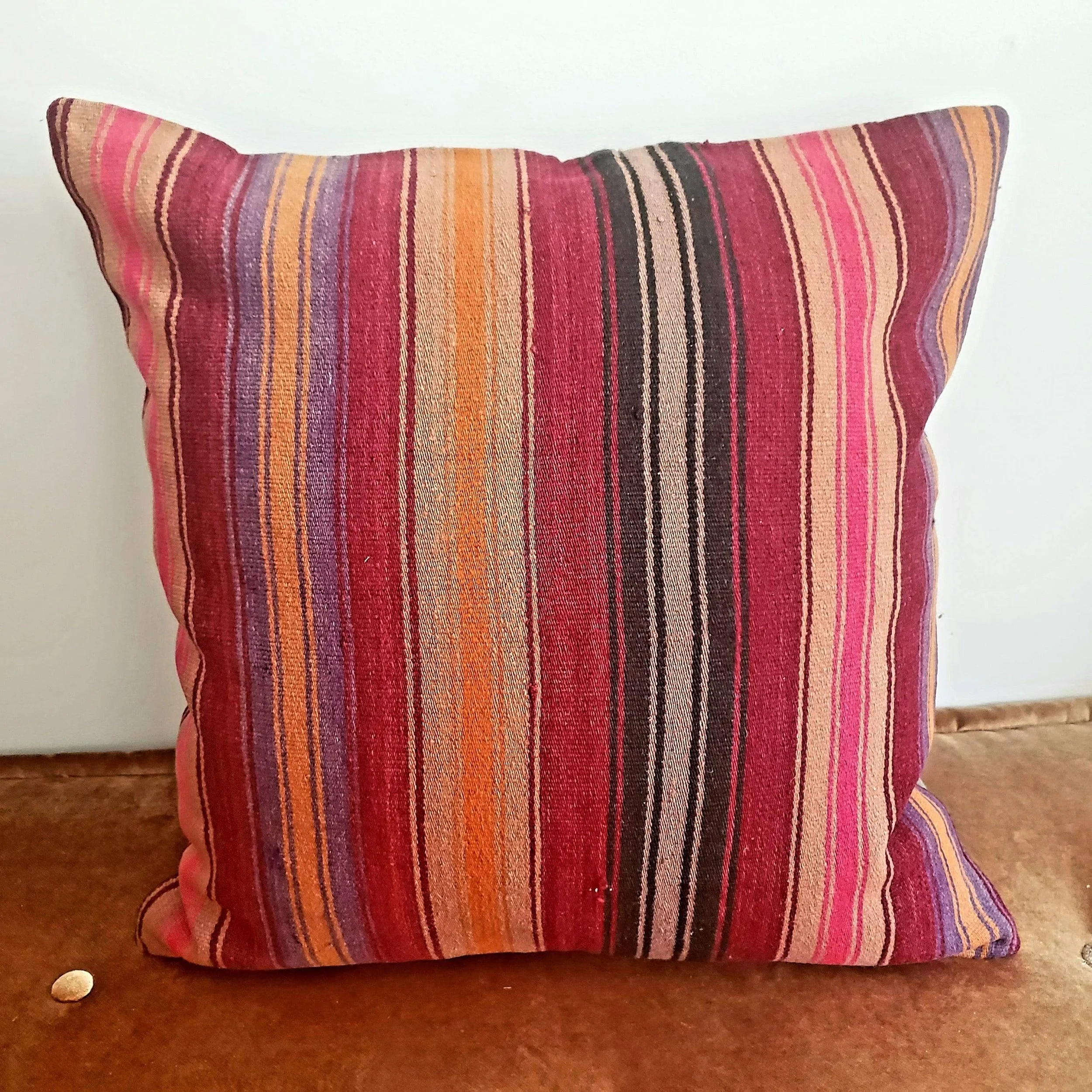 berber-wool-pillow-vintage-moroccan-floor-cushion-vkfp063-15203707486310.jpg