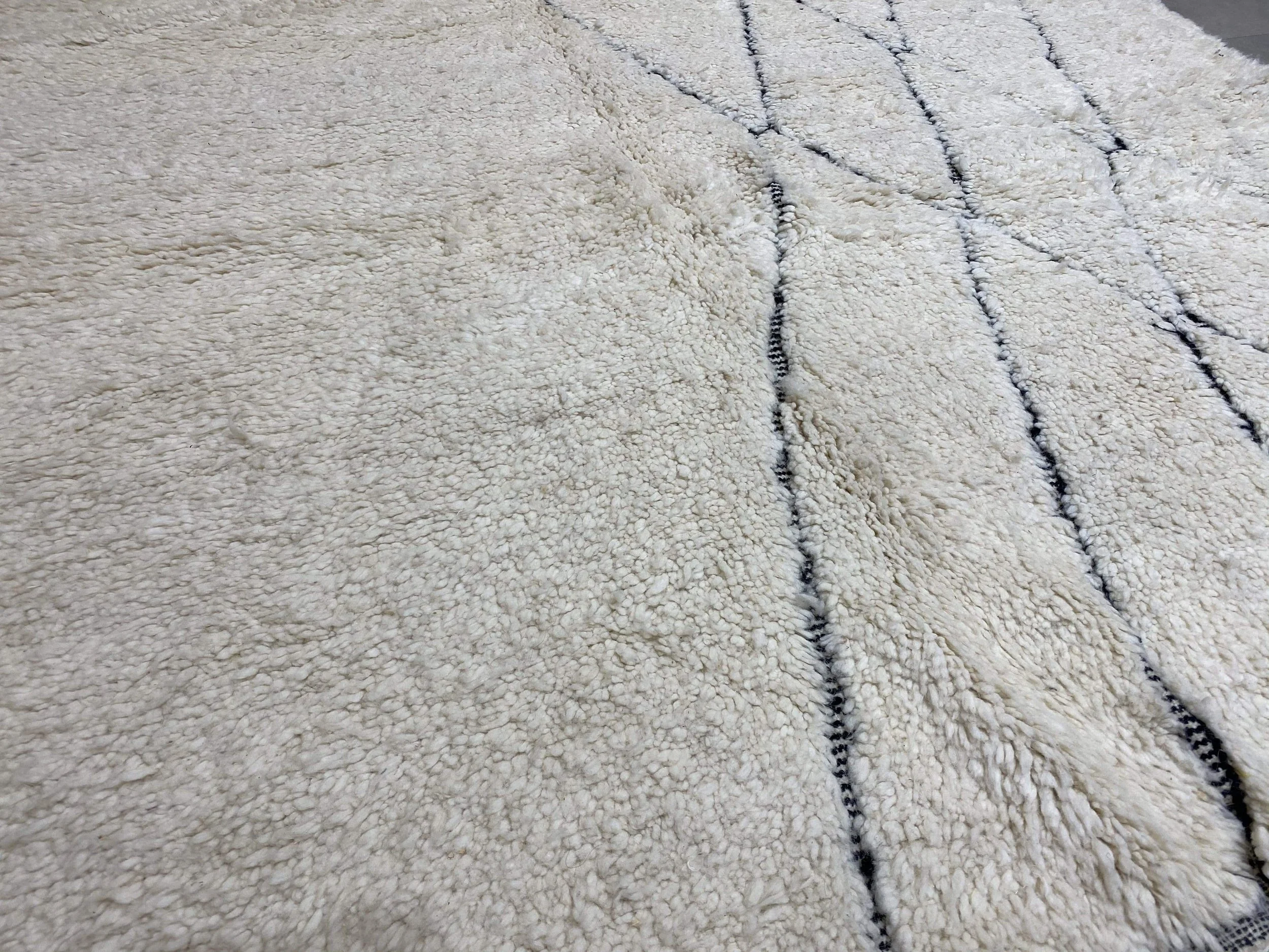 moroccan-berber-rug-beni-ouarain-12-28033715208294.jpg