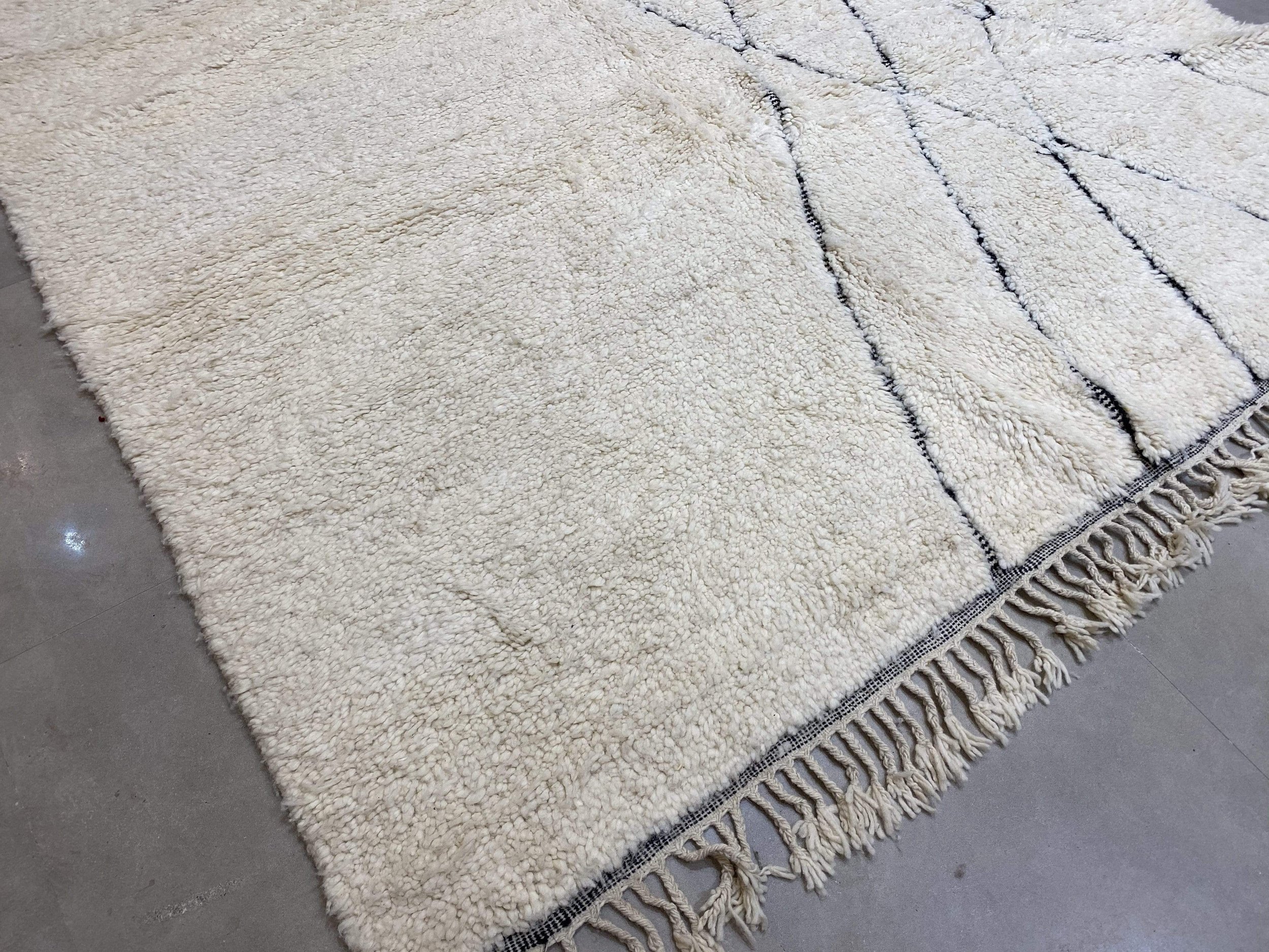 moroccan-berber-rug-beni-ouarain-12-28033715273830.jpg